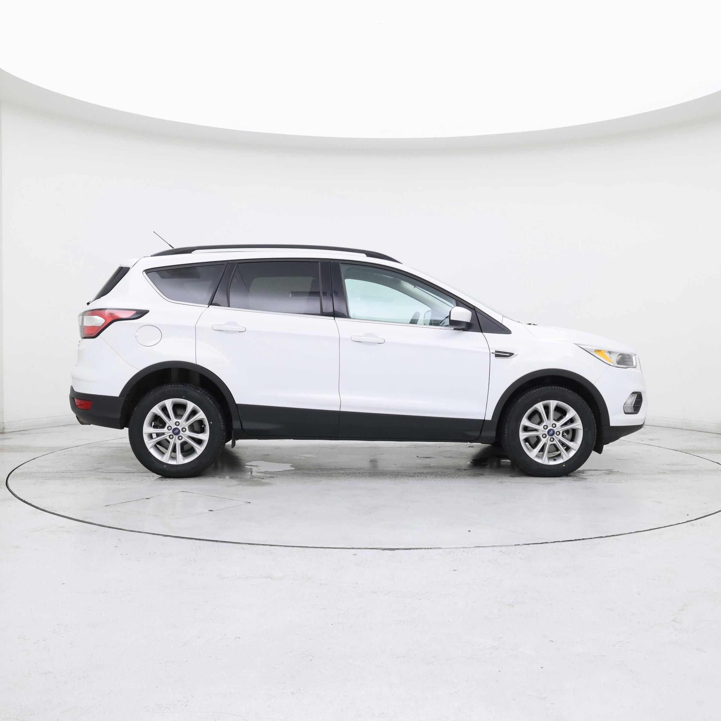 Thumbnail: 2018 Ford Escape - 7