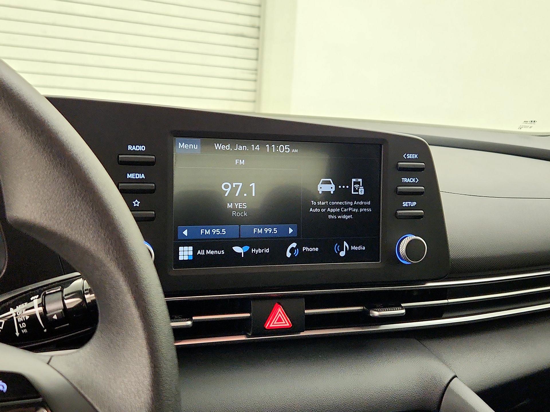 Thumbnail: 2025 Hyundai Elantra - 15