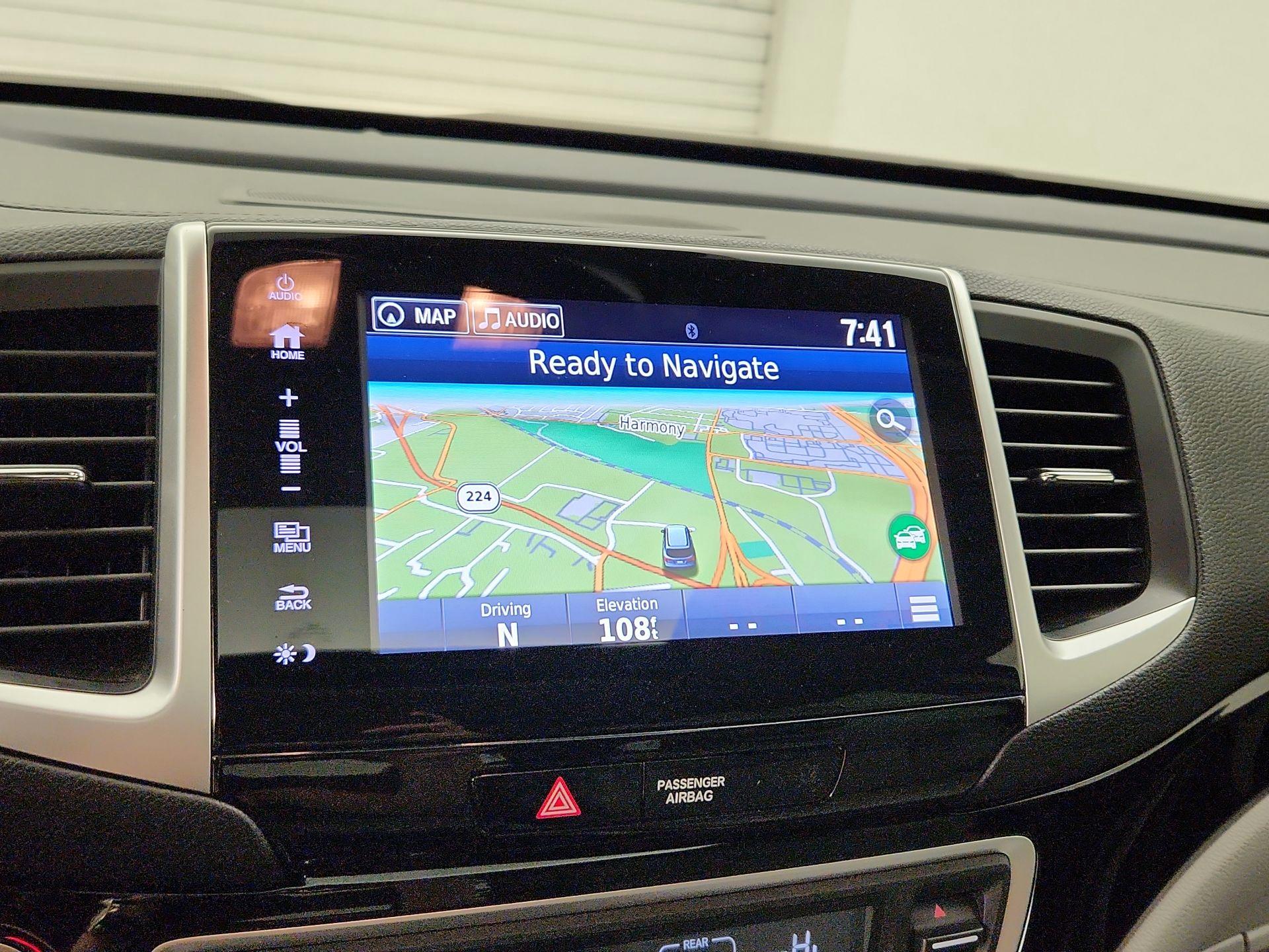 Thumbnail: 2018 Honda Pilot - 14