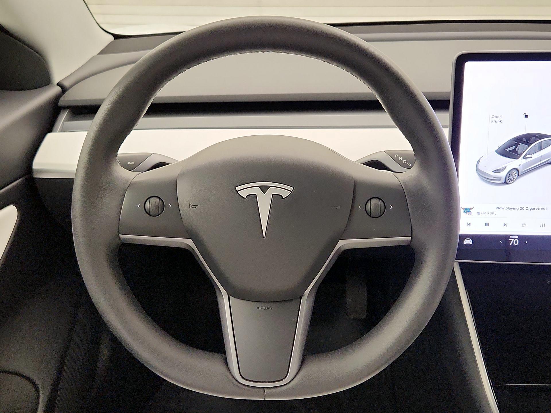 Thumbnail: 2020 Tesla Model 3 - 10