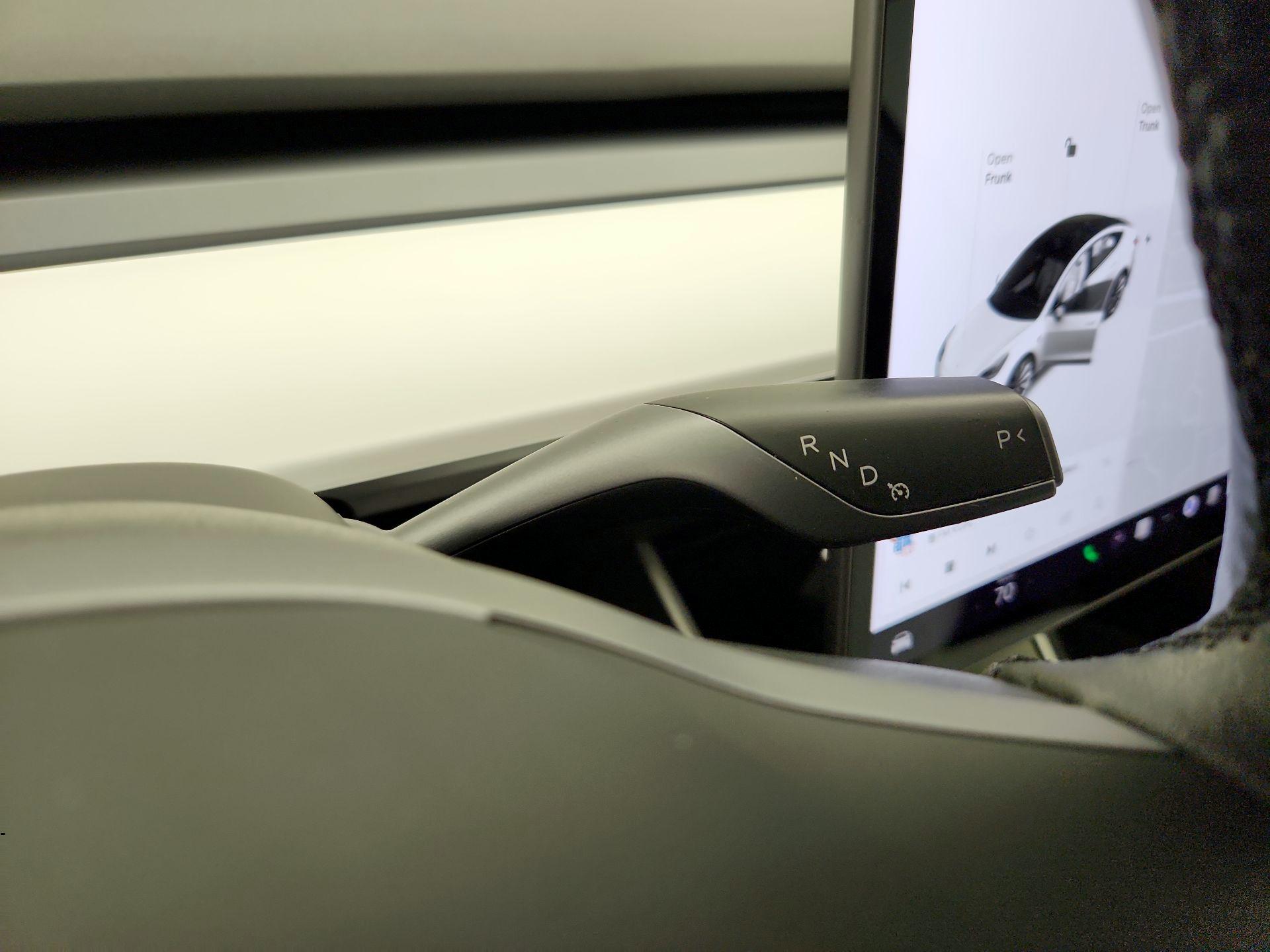 Thumbnail: 2020 Tesla Model 3 - 17