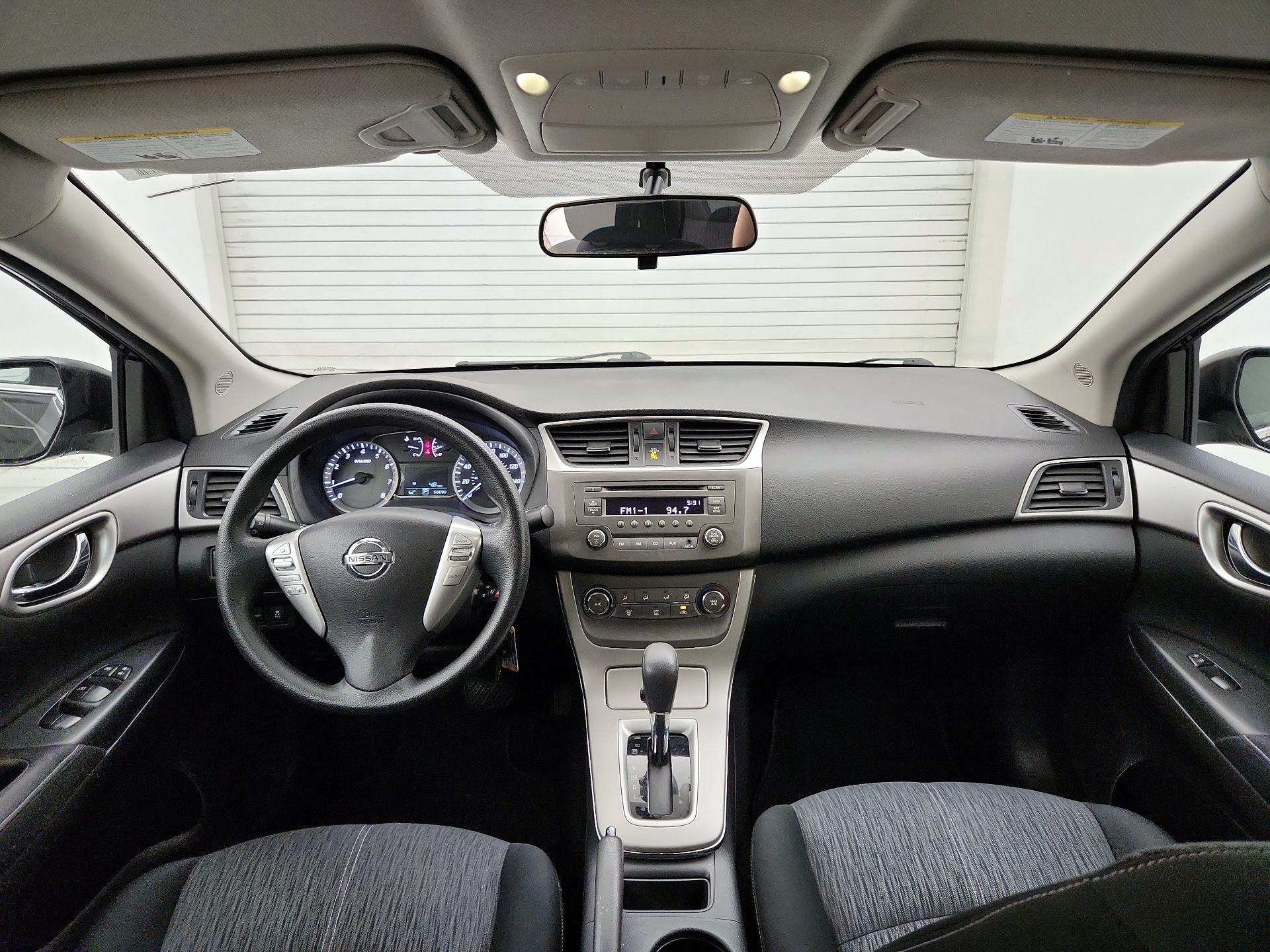 Thumbnail: 2014 Nissan Sentra - 9