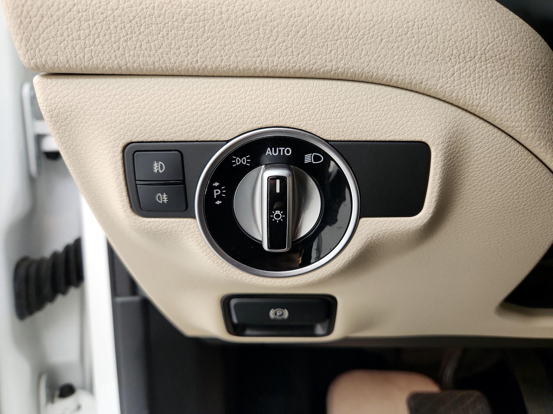 Thumbnail: 2020 Mercedes-Benz GLA - 13