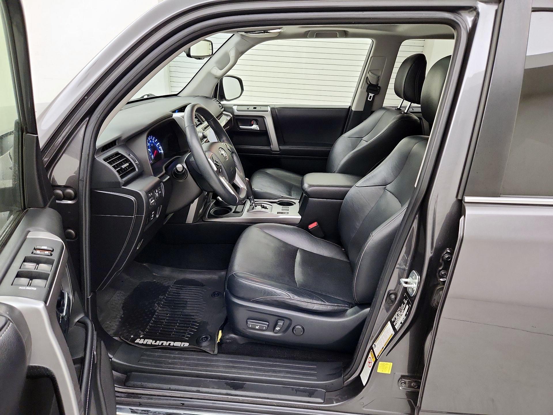 Thumbnail: 2018 Toyota 4Runner - 11