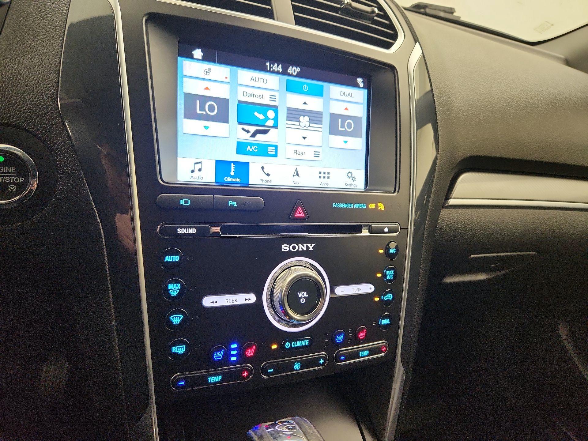 Thumbnail: 2018 Ford Explorer - 17