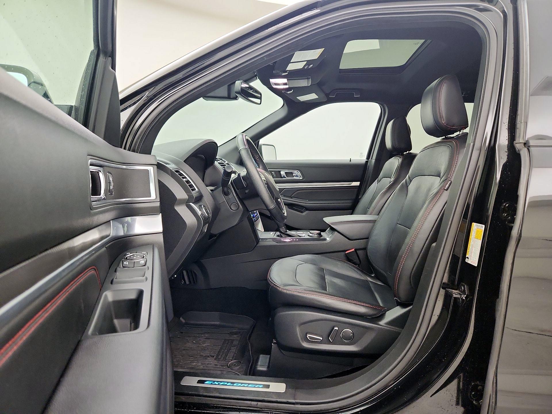 Thumbnail: 2018 Ford Explorer - 20