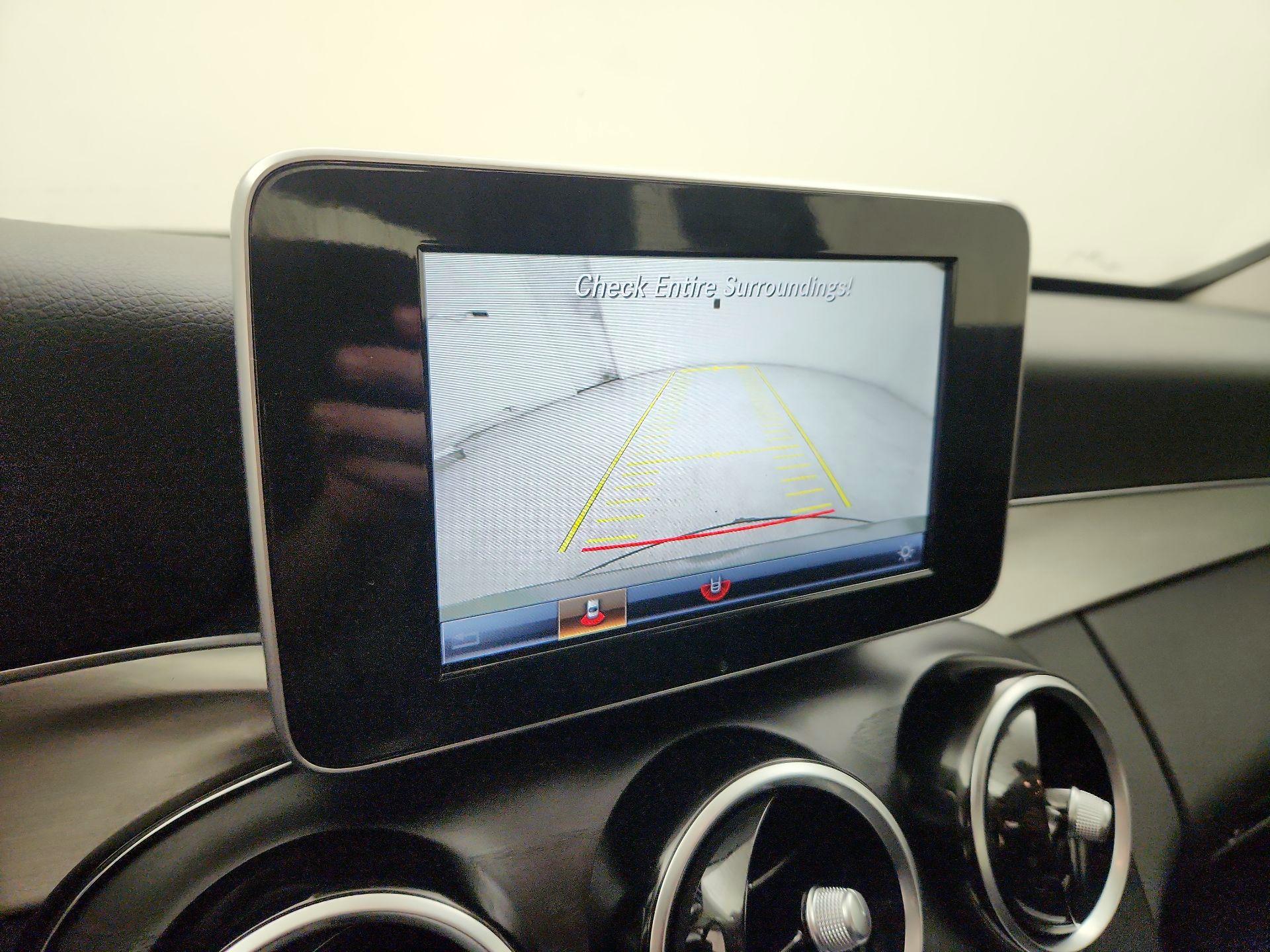 Thumbnail: 2018 Mercedes-Benz C-Class - 14