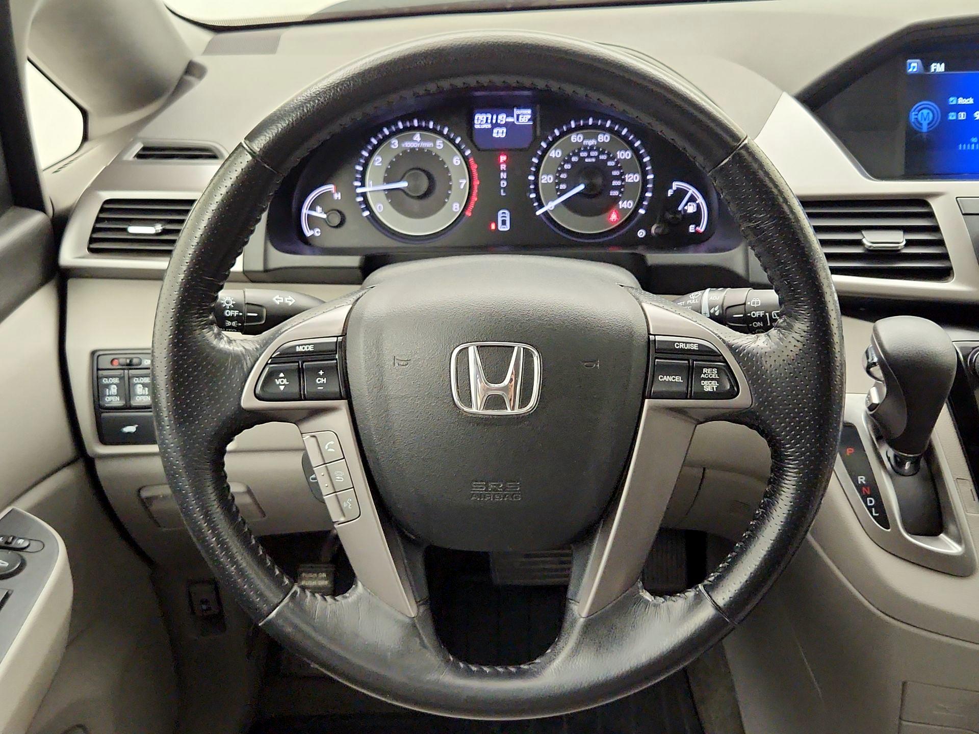 Thumbnail: 2016 Honda Odyssey - 10