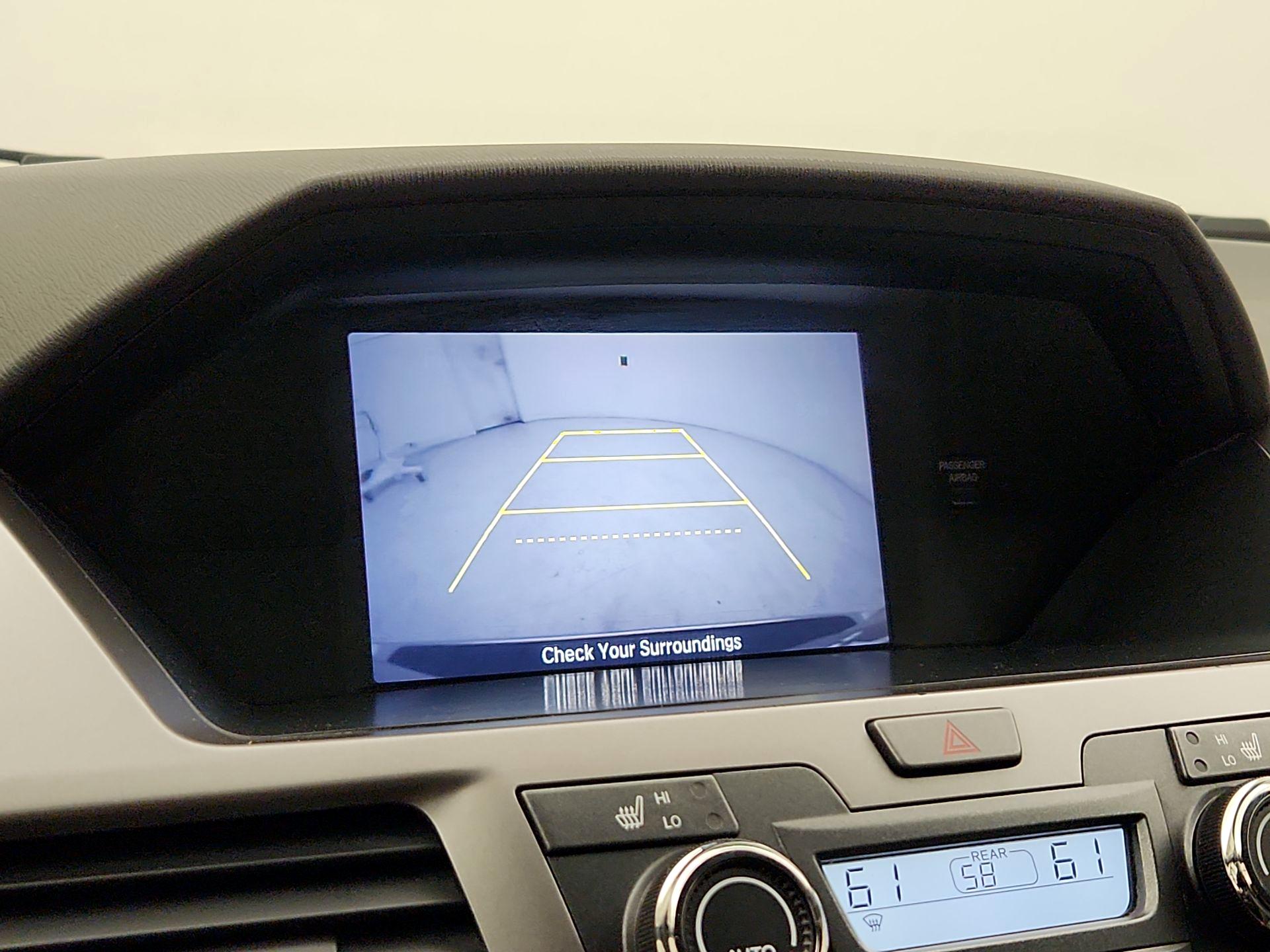 Thumbnail: 2016 Honda Odyssey - 14