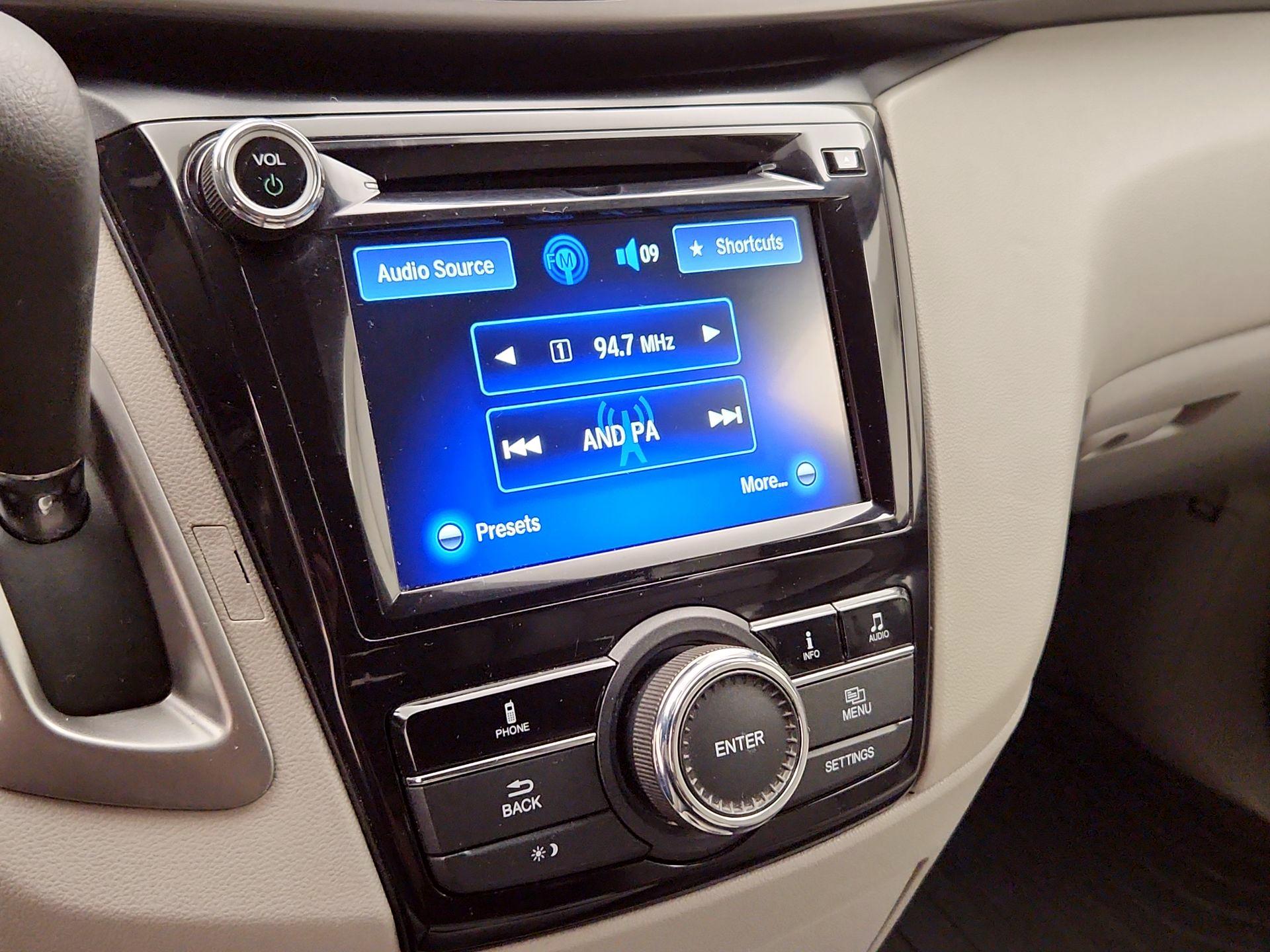 Thumbnail: 2016 Honda Odyssey - 15