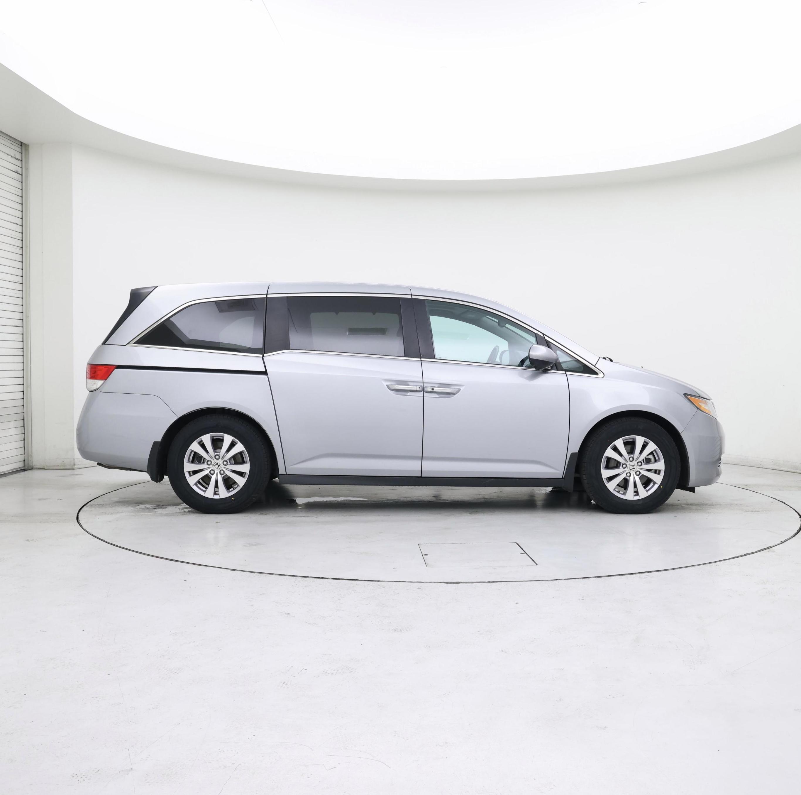 Thumbnail: 2016 Honda Odyssey - 7