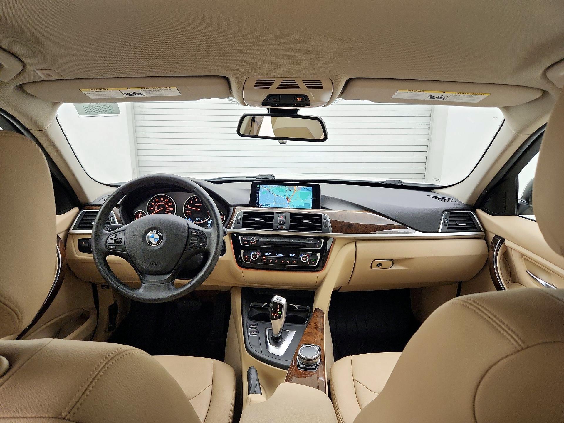 Thumbnail: 2016 BMW 3 Series - 9