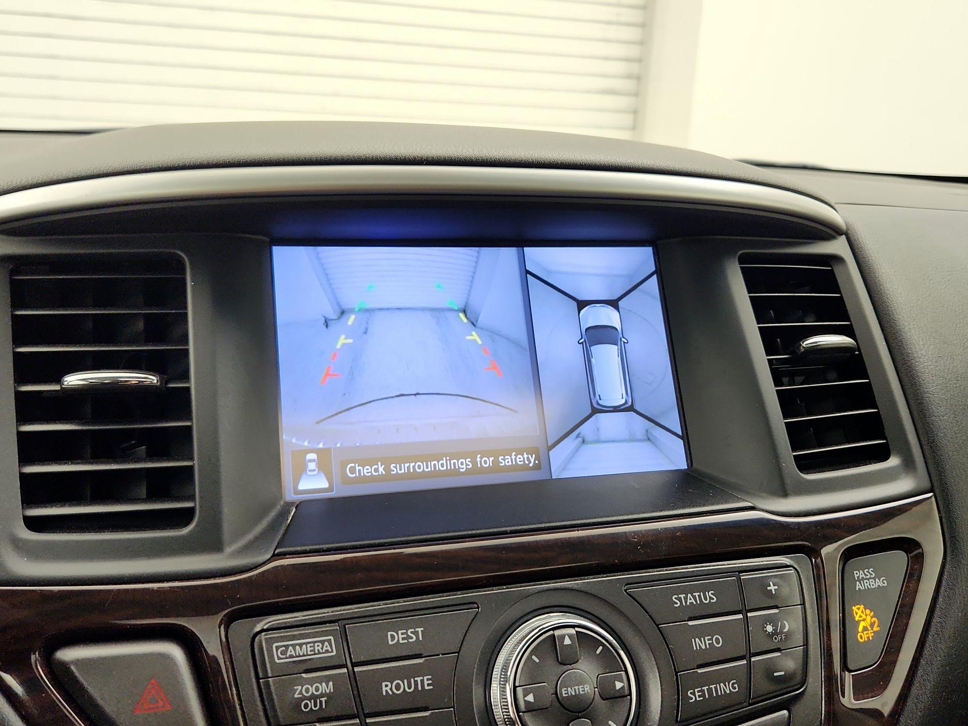 Thumbnail: 2014 Nissan Pathfinder - 15