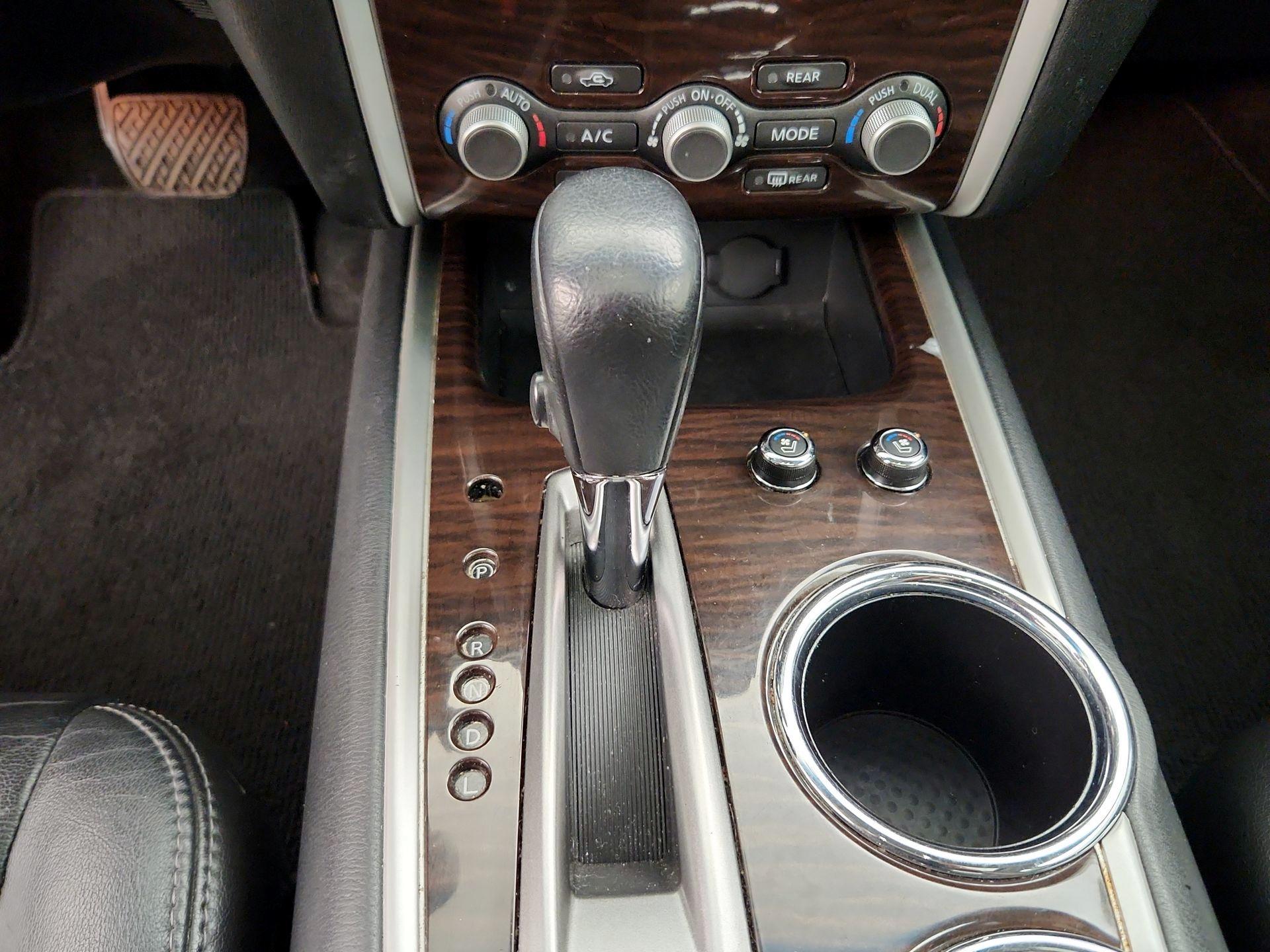 Thumbnail: 2014 Nissan Pathfinder - 18