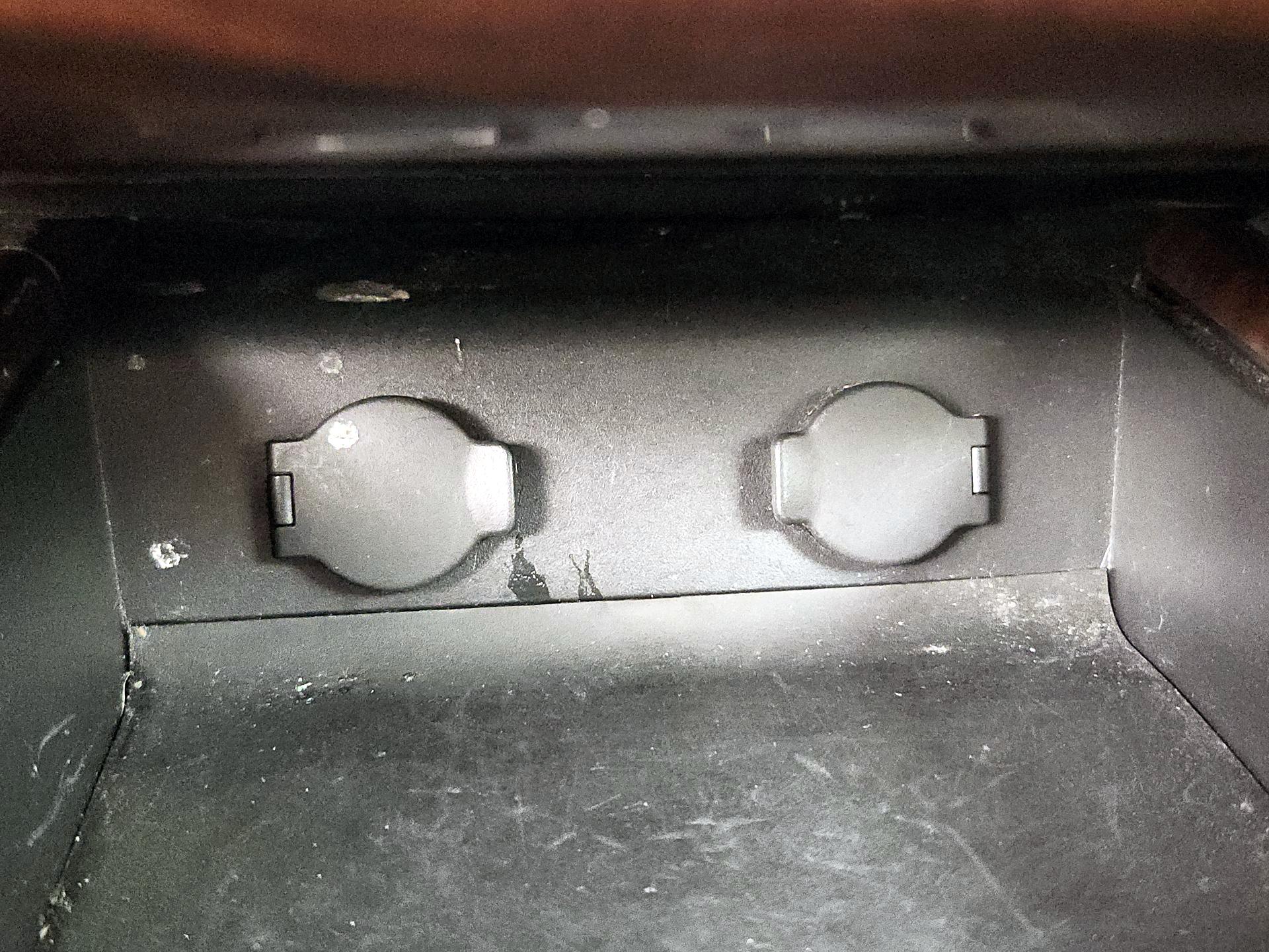 Thumbnail: 2014 Nissan Pathfinder - 19