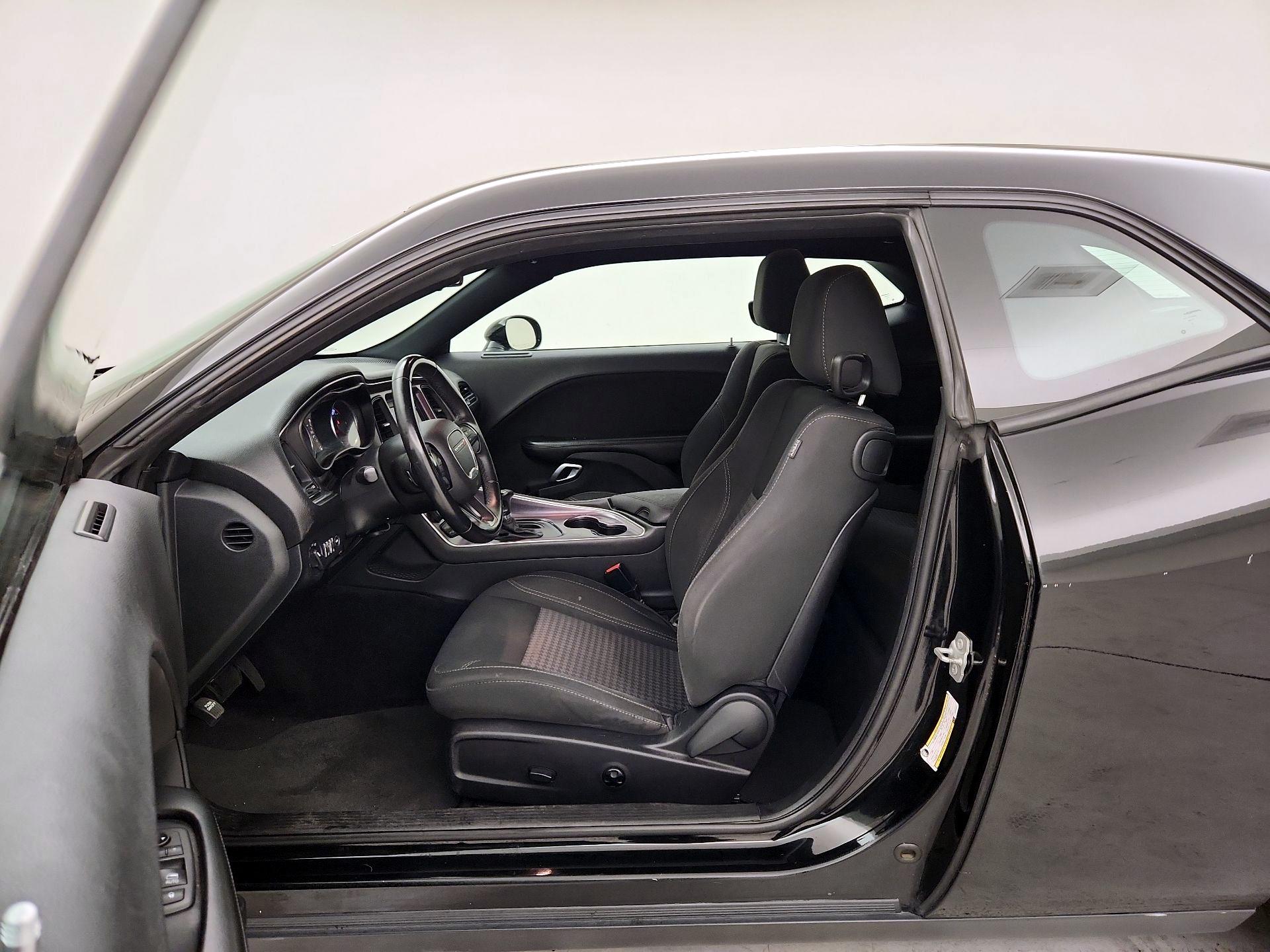 Thumbnail: 2018 Dodge Challenger - 11