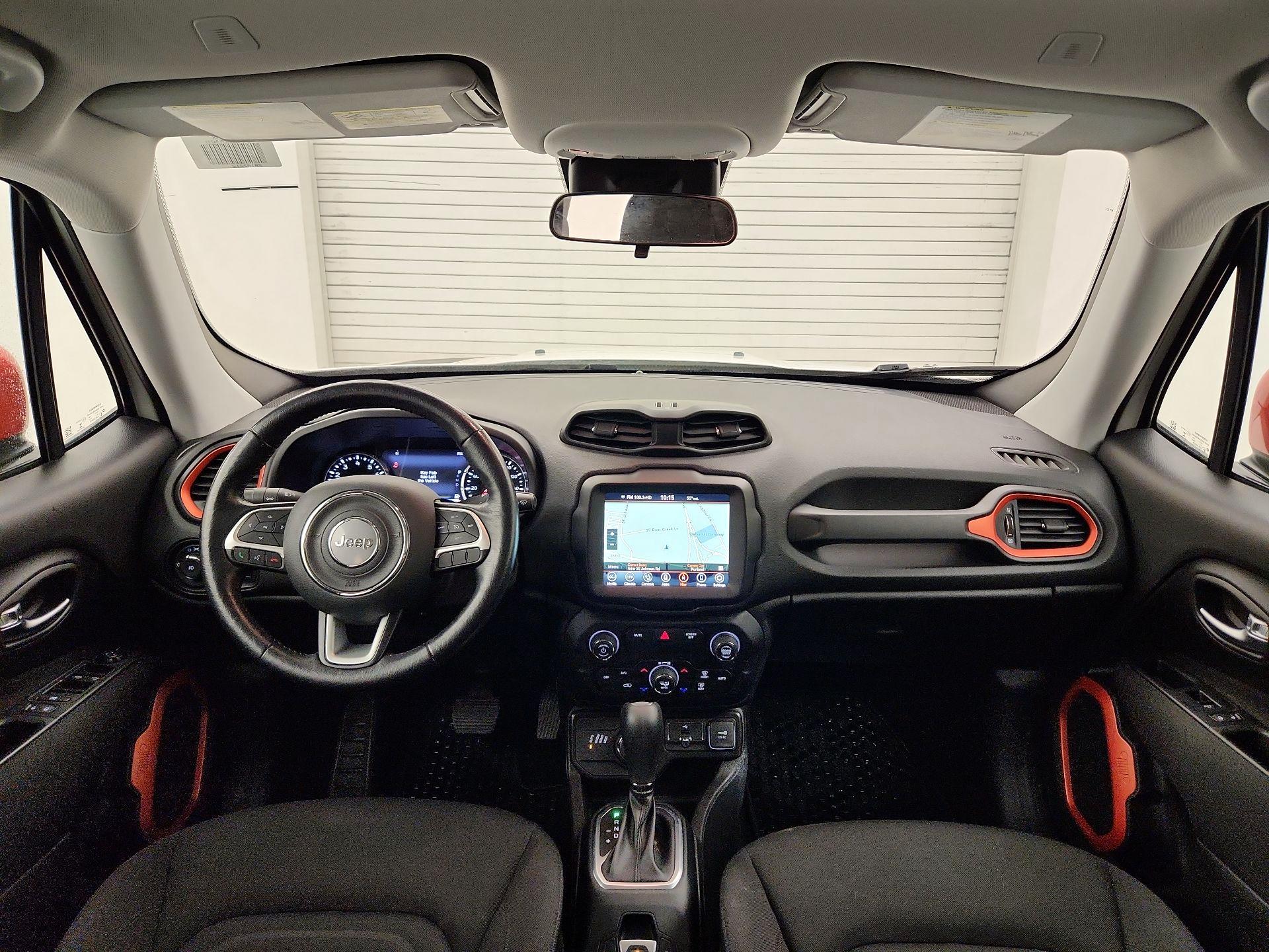 Thumbnail: 2020 Jeep Renegade - 9