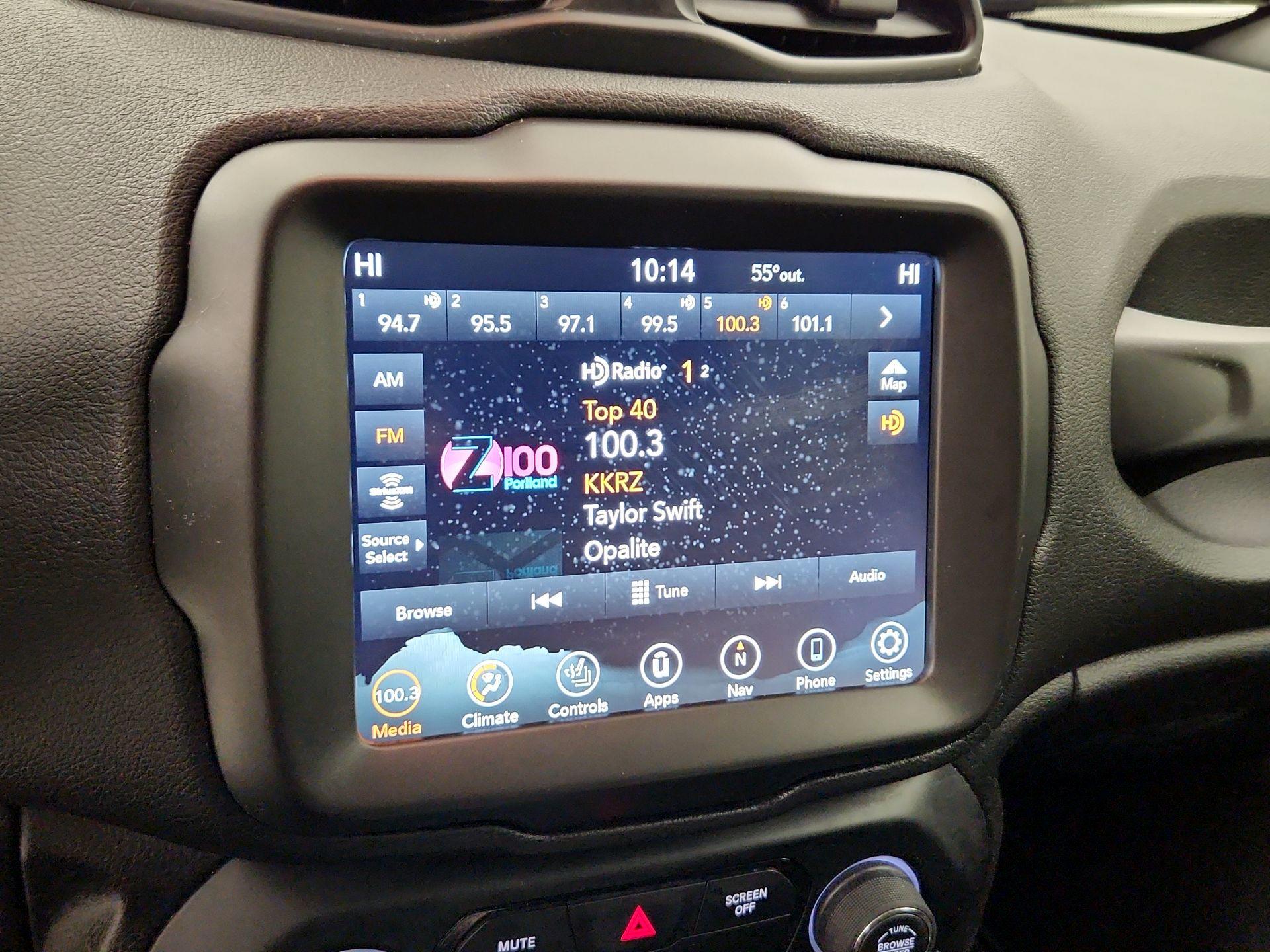 Thumbnail: 2020 Jeep Renegade - 16