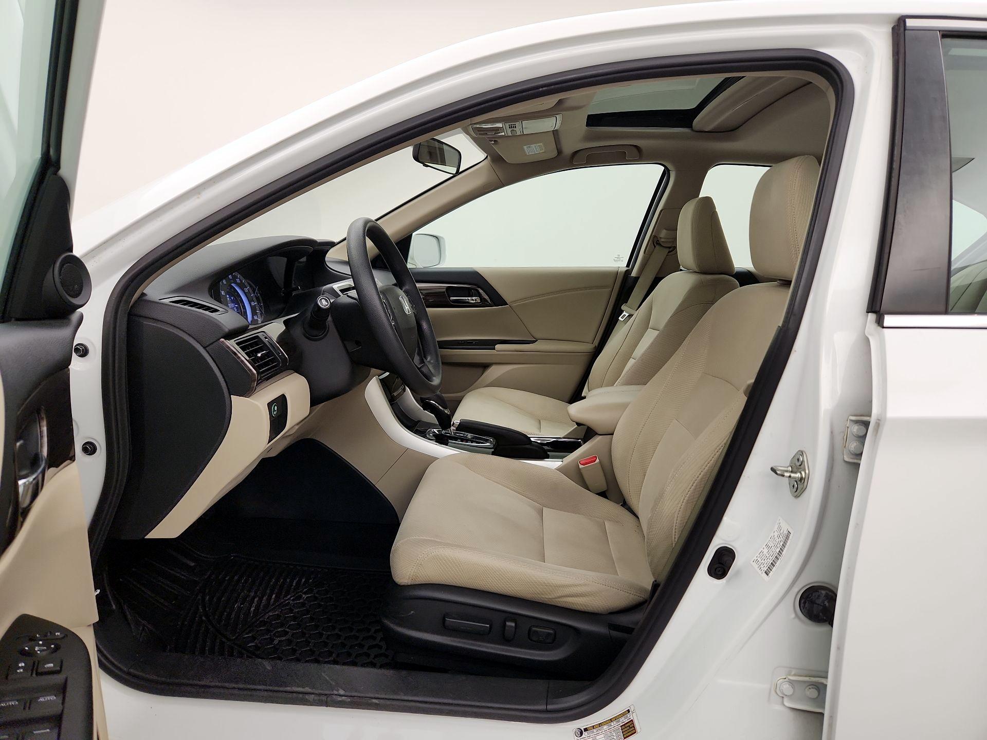 Thumbnail: 2016 Honda Accord - 11