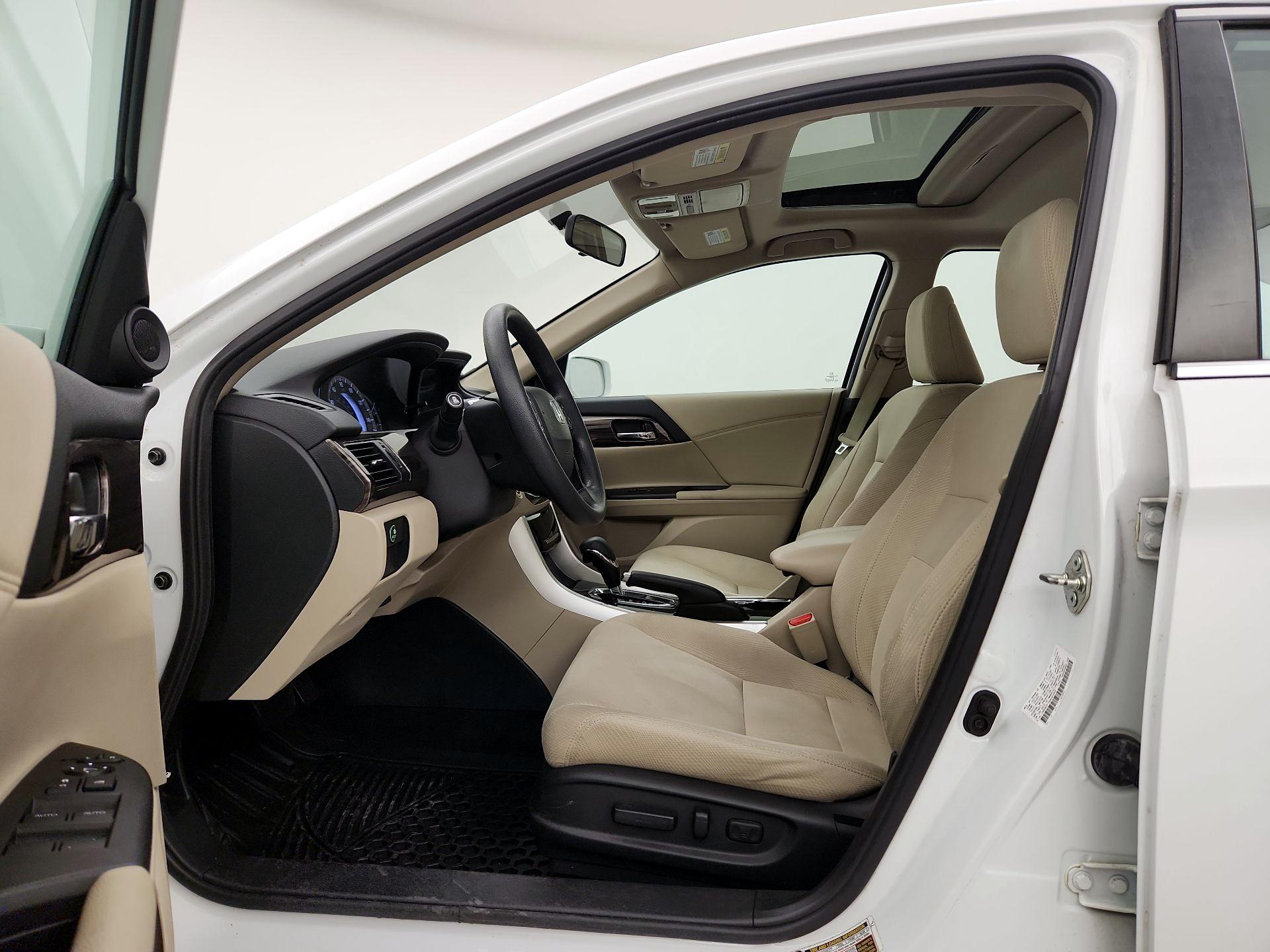 Thumbnail: 2016 Honda Accord - 19