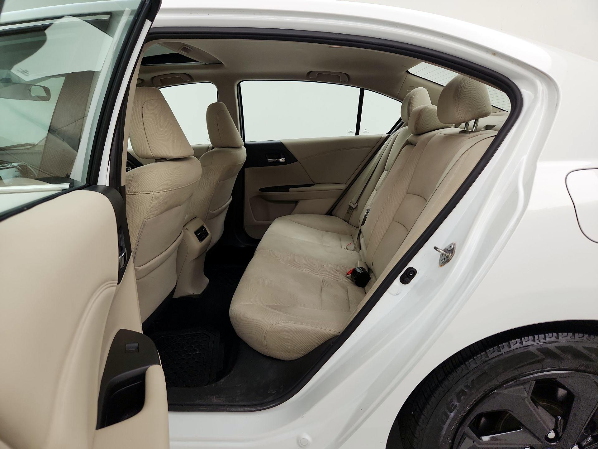 Thumbnail: 2016 Honda Accord - 20