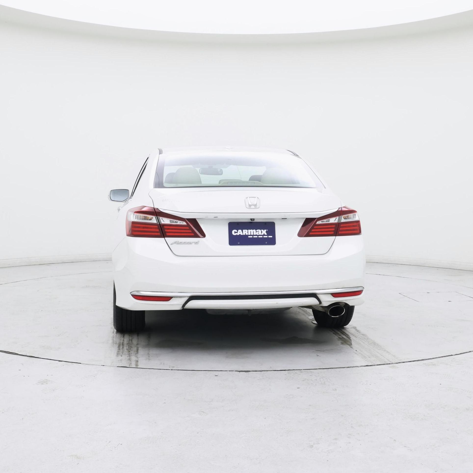 Thumbnail: 2016 Honda Accord - 6