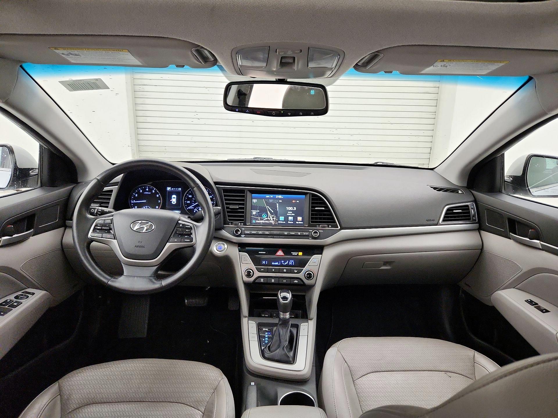 Thumbnail: 2017 Hyundai Elantra - 9