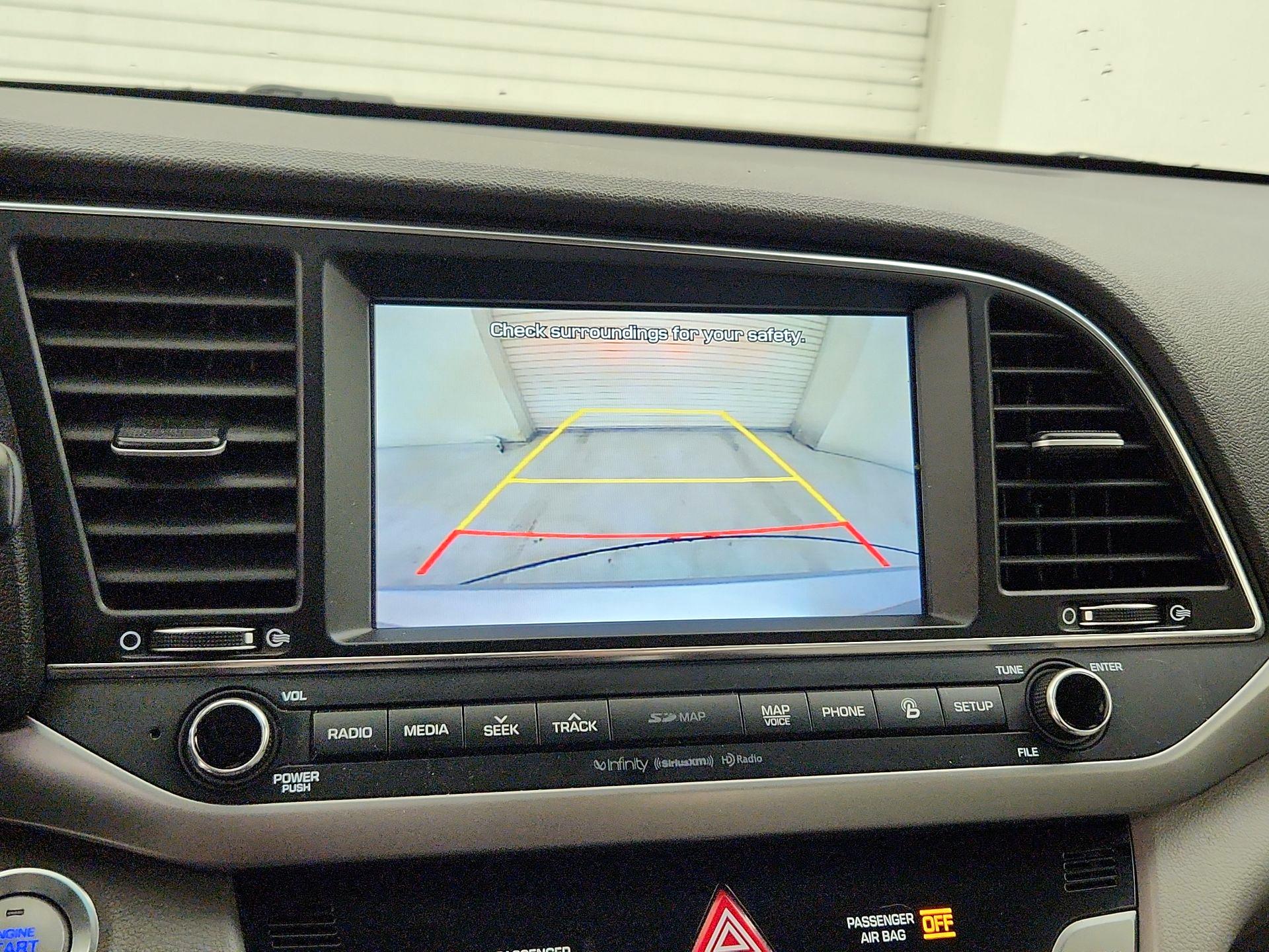 Thumbnail: 2017 Hyundai Elantra - 15