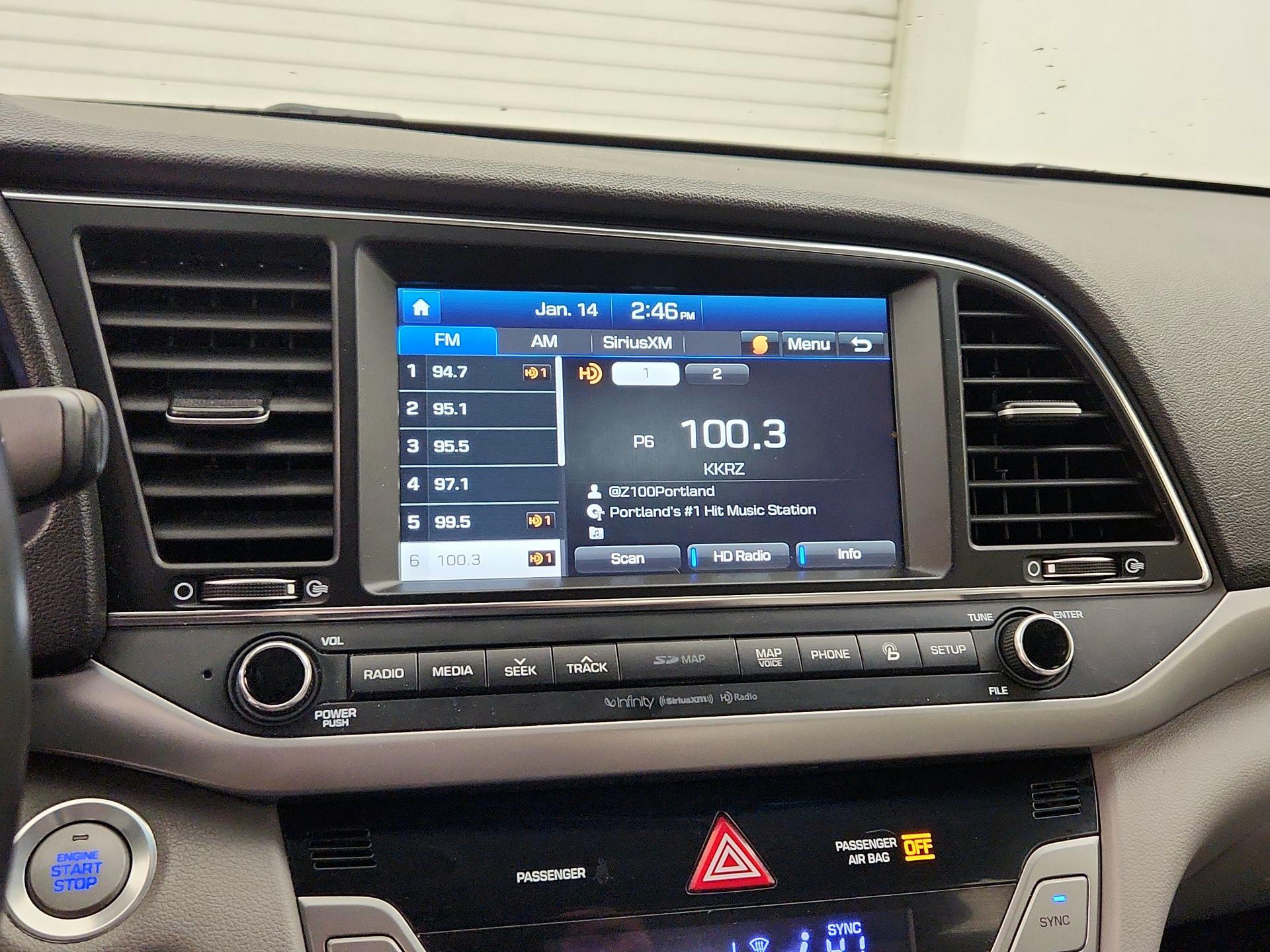 Thumbnail: 2017 Hyundai Elantra - 16