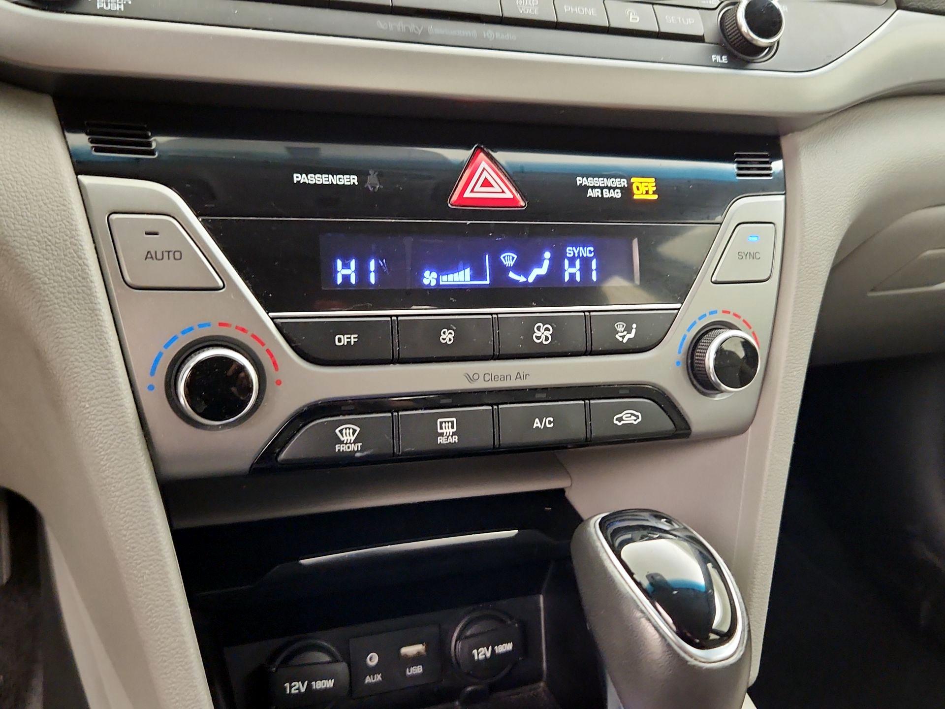 Thumbnail: 2017 Hyundai Elantra - 17