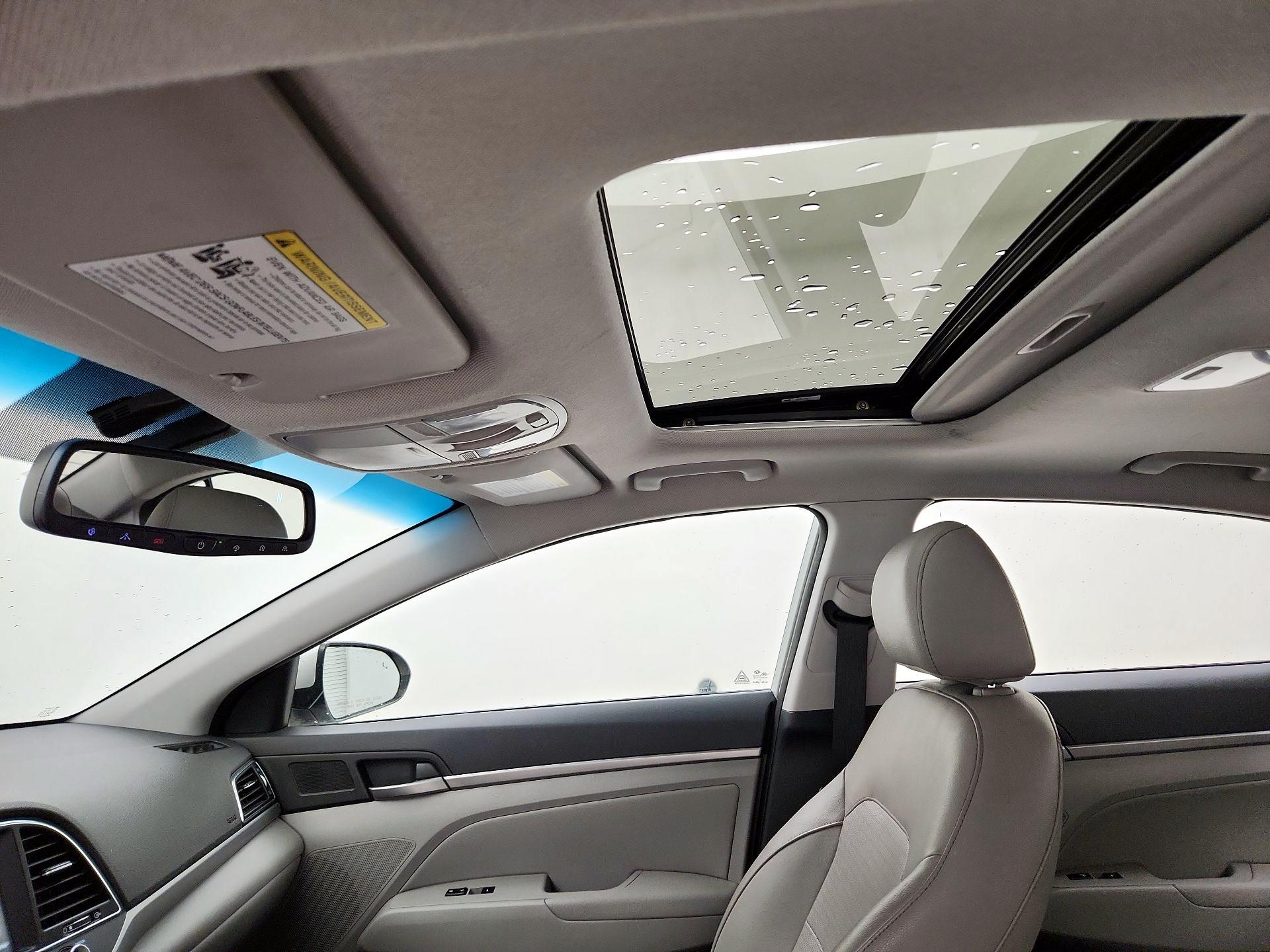 Thumbnail: 2017 Hyundai Elantra - 20