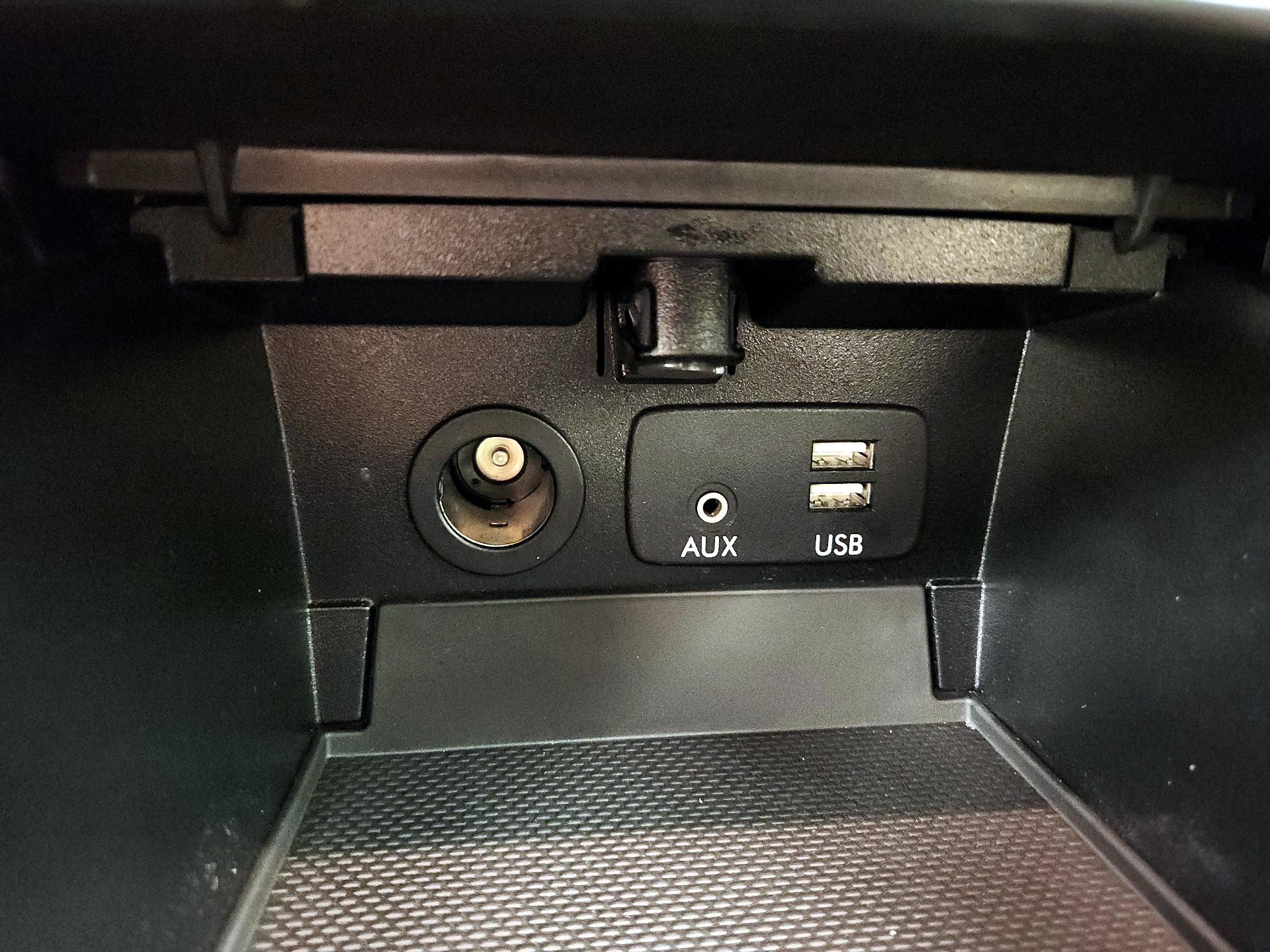 Thumbnail: 2017 Subaru Outback - 18