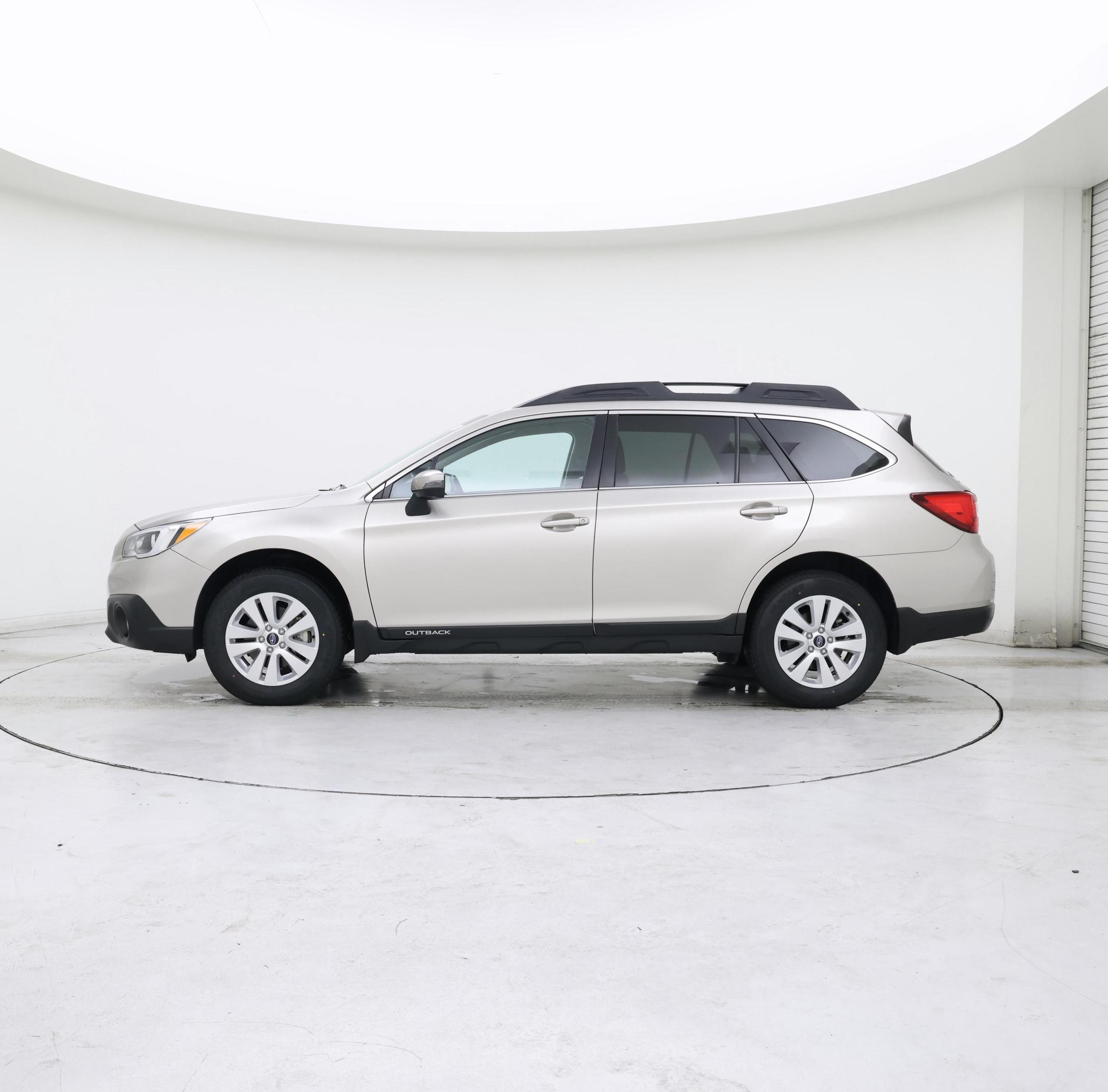 Thumbnail: 2017 Subaru Outback - 3