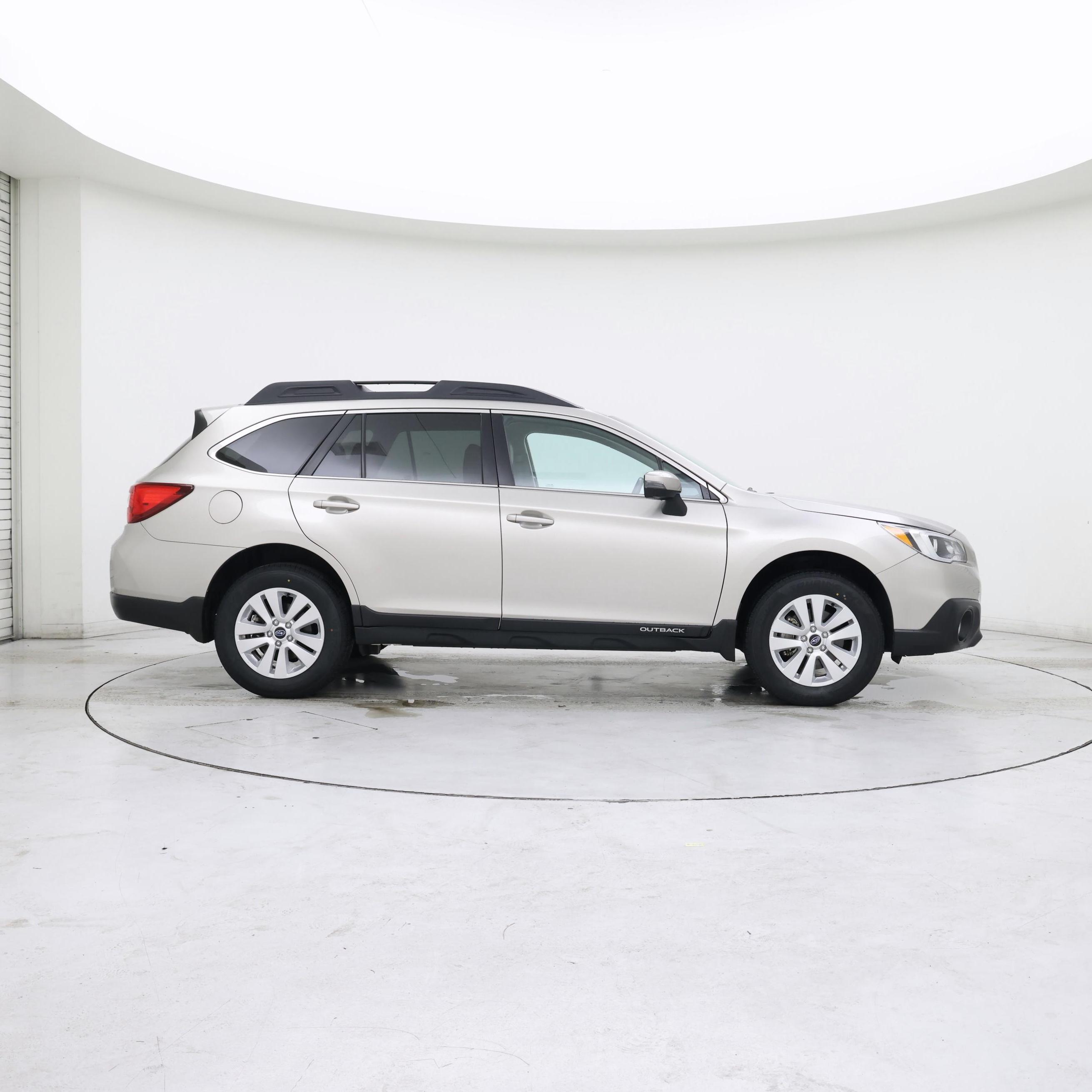 Thumbnail: 2017 Subaru Outback - 7