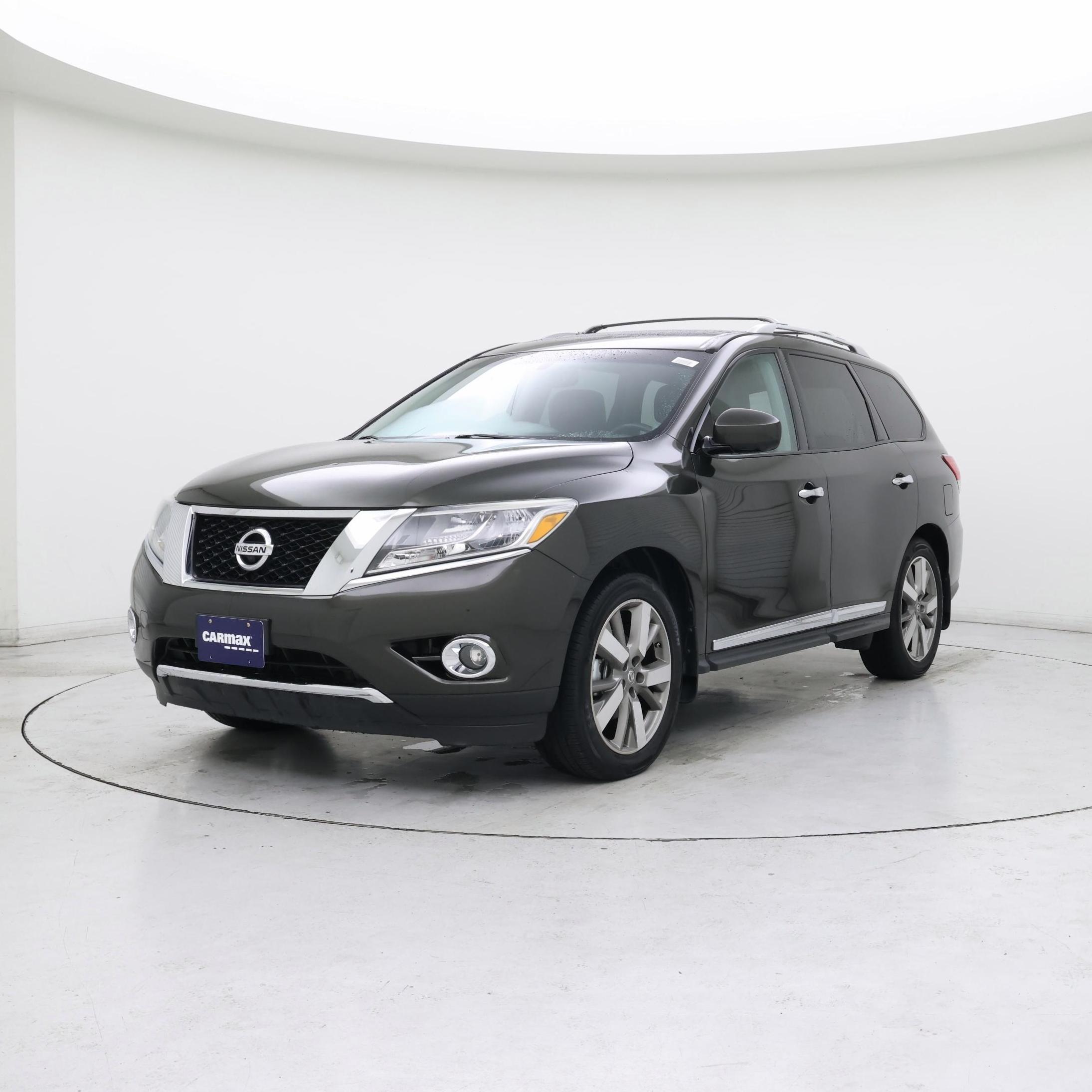 Thumbnail: 2015 Nissan Pathfinder - 4