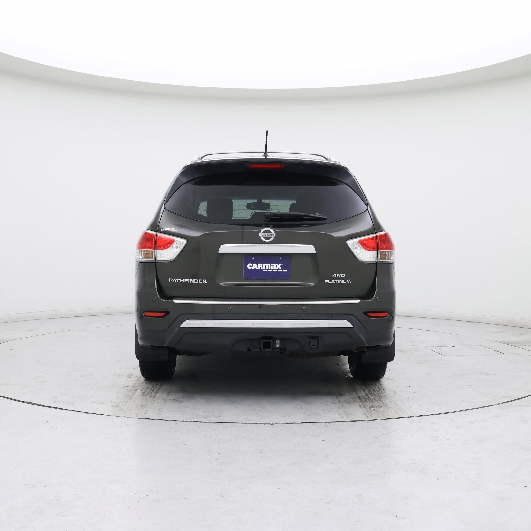 Thumbnail: 2015 Nissan Pathfinder - 6