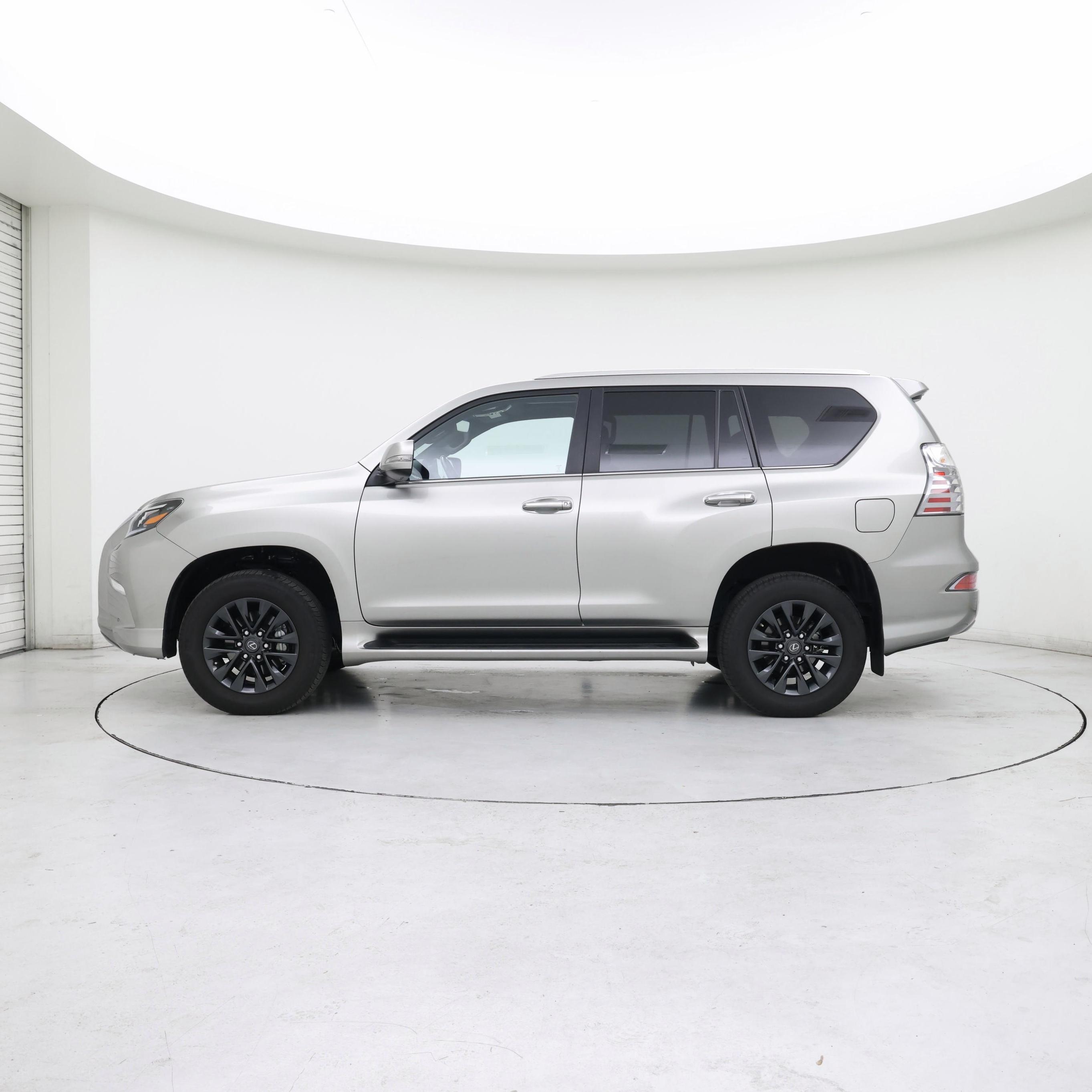 Thumbnail: 2023 Lexus GX - 3