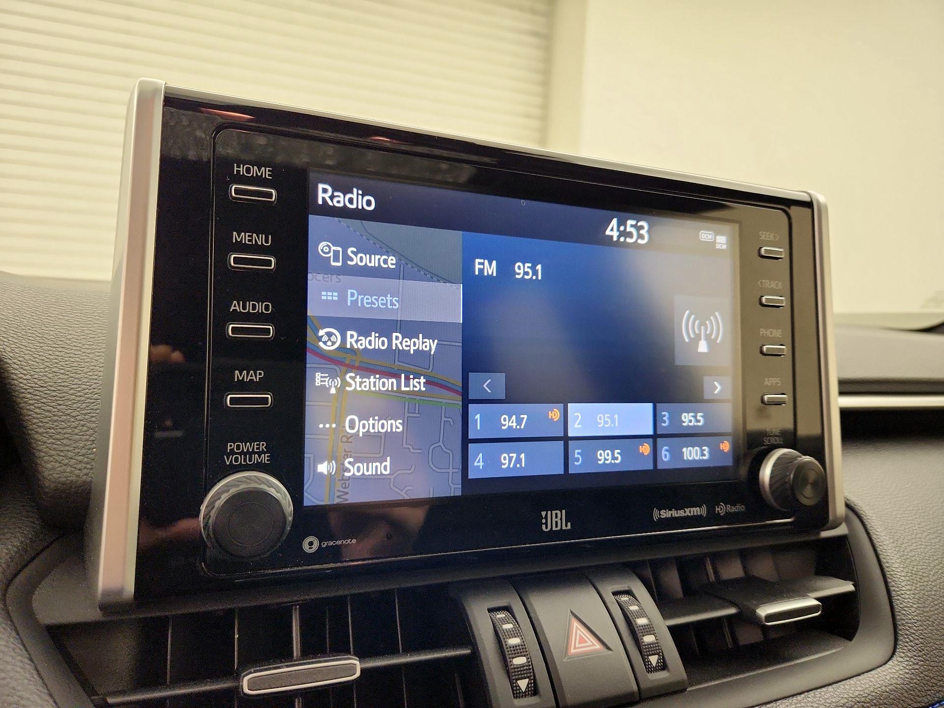 Thumbnail: 2020 Toyota RAV4 - 16