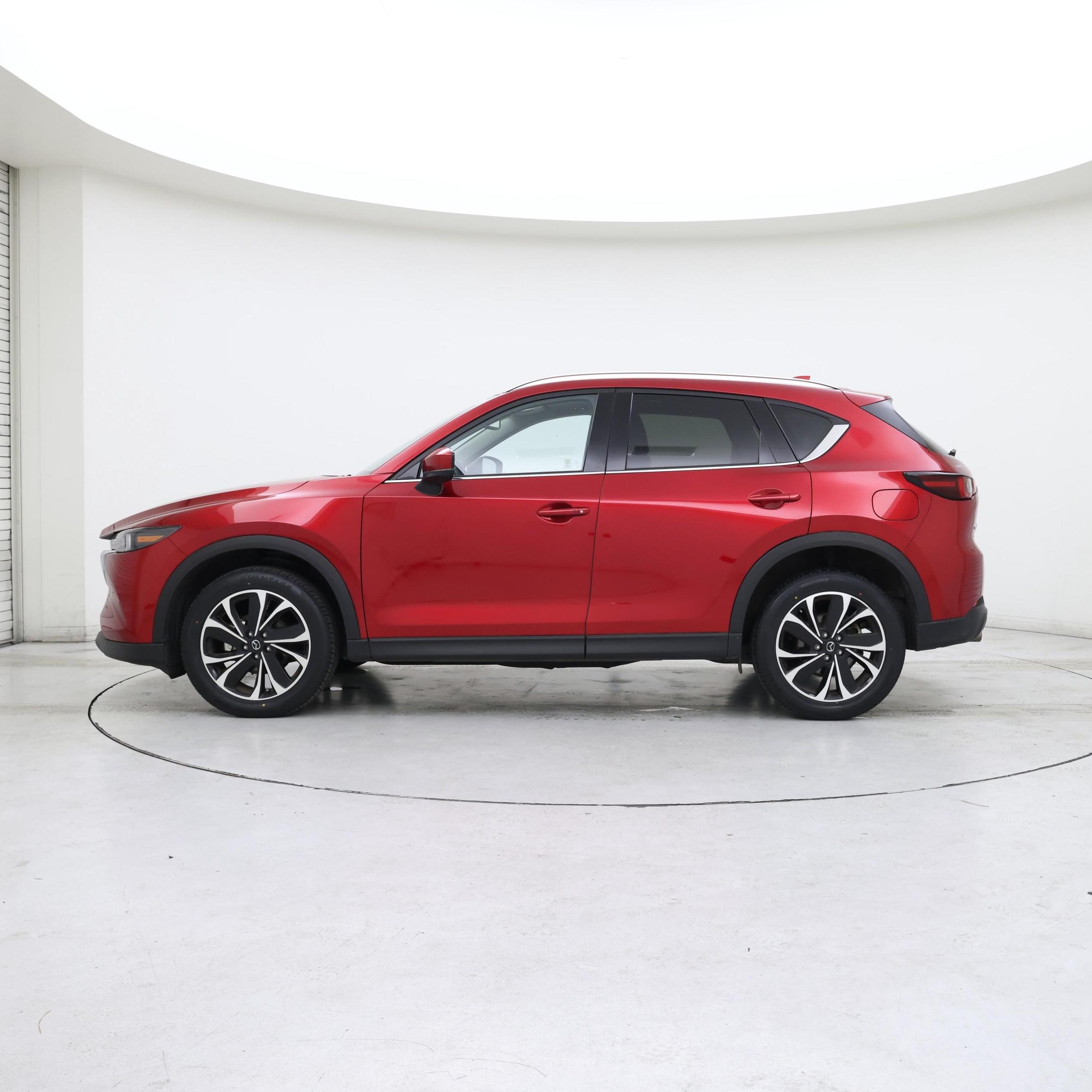 Thumbnail: 2022 Mazda CX-5 - 3
