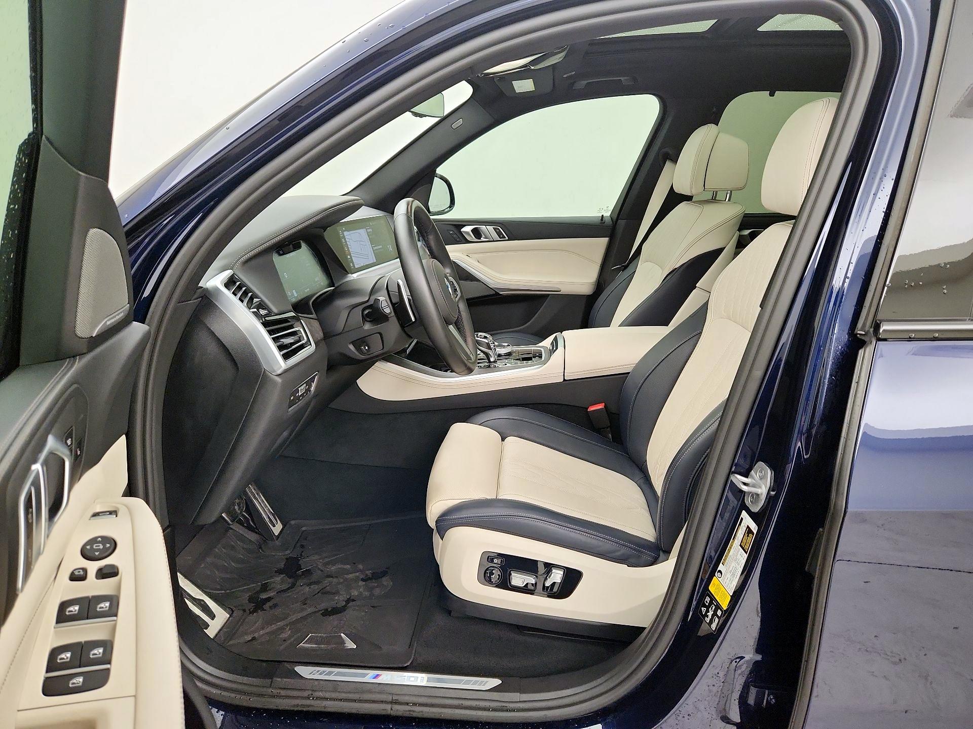 Thumbnail: 2021 BMW X5 - 11