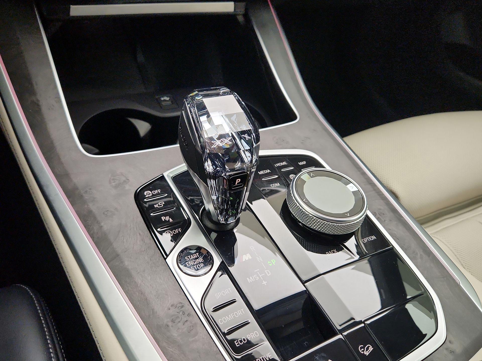 Thumbnail: 2021 BMW X5 - 18