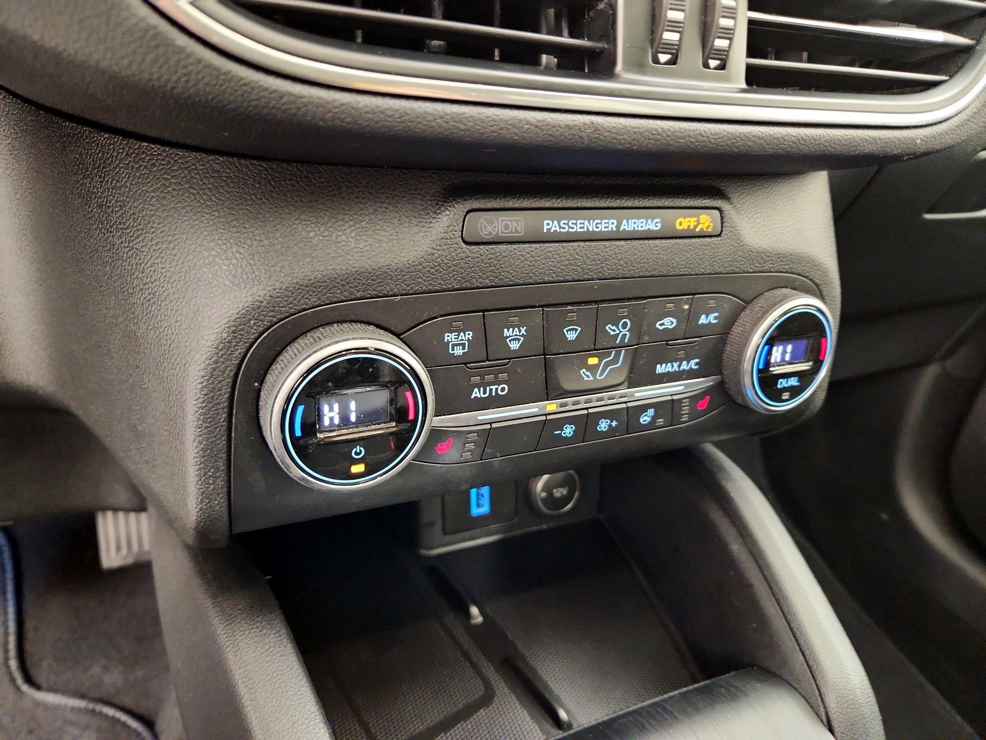 Thumbnail: 2020 Ford Escape - 17