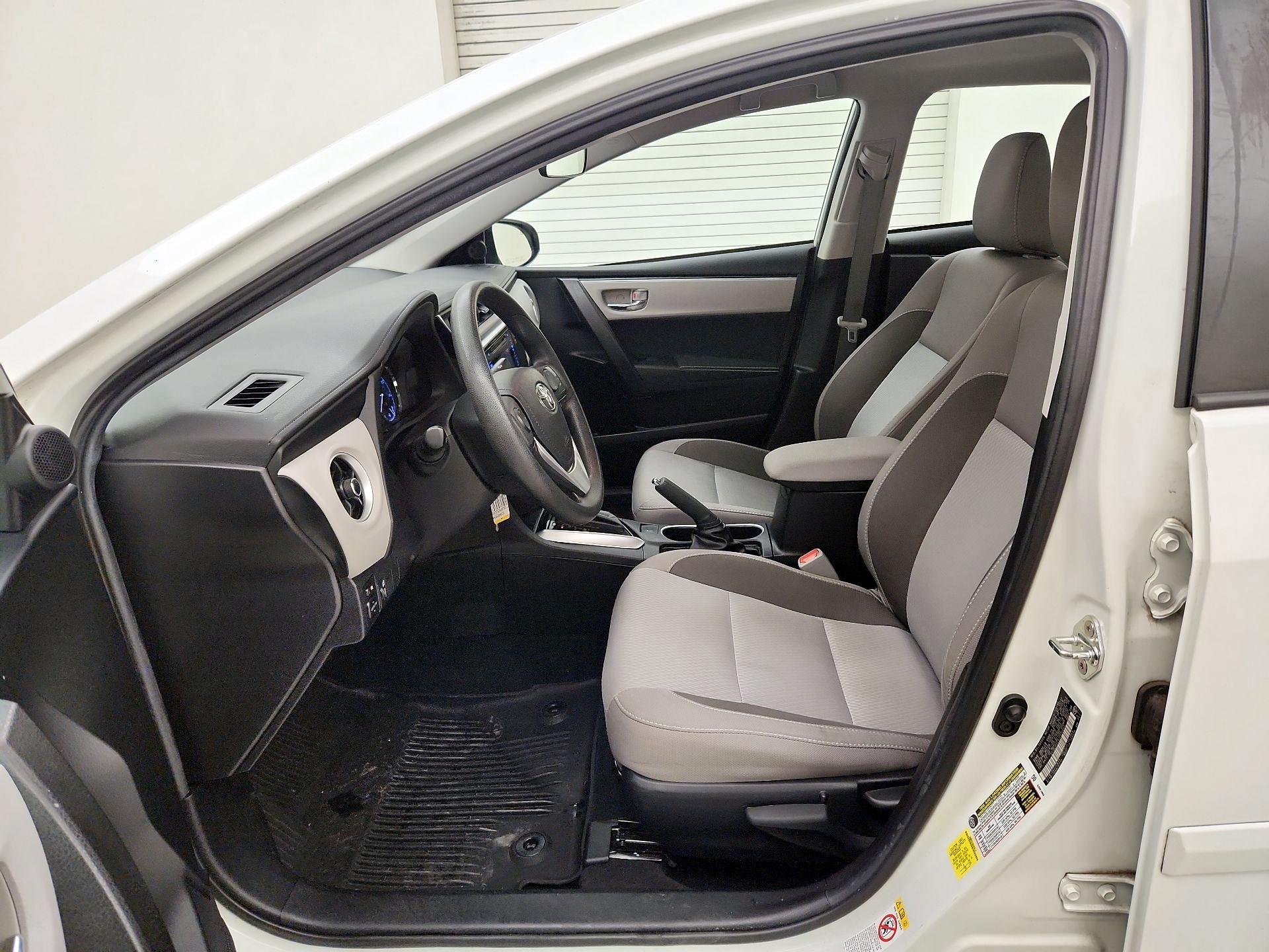 Thumbnail: 2018 Toyota Corolla - 11