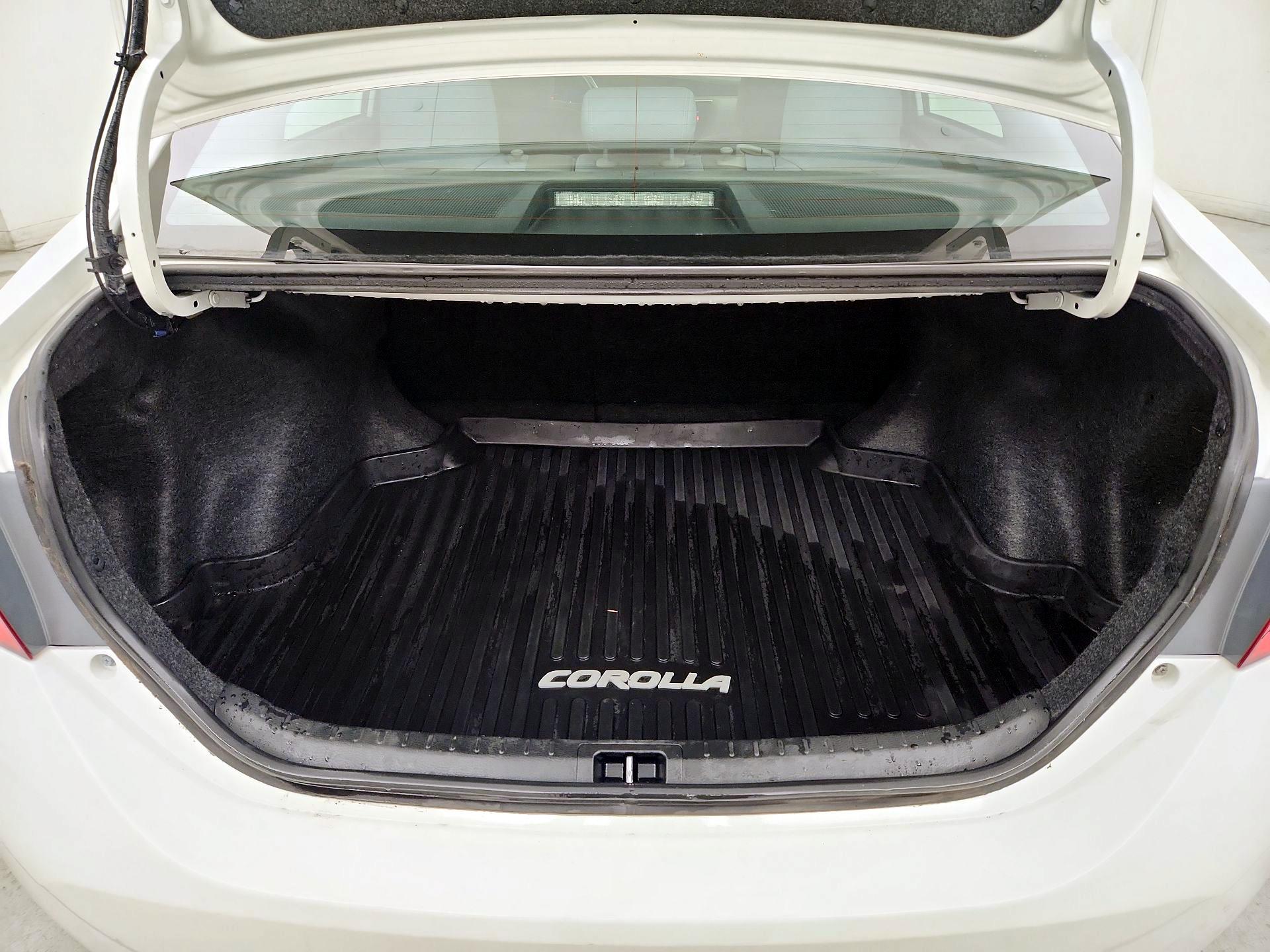 Thumbnail: 2018 Toyota Corolla - 20