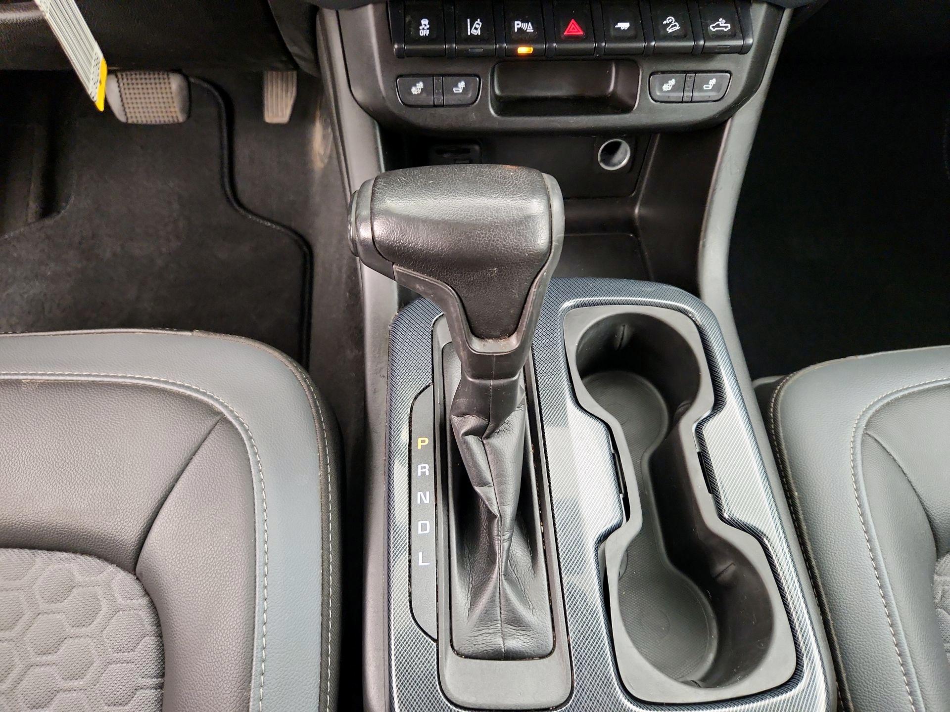 Thumbnail: 2021 Chevrolet Colorado - 18