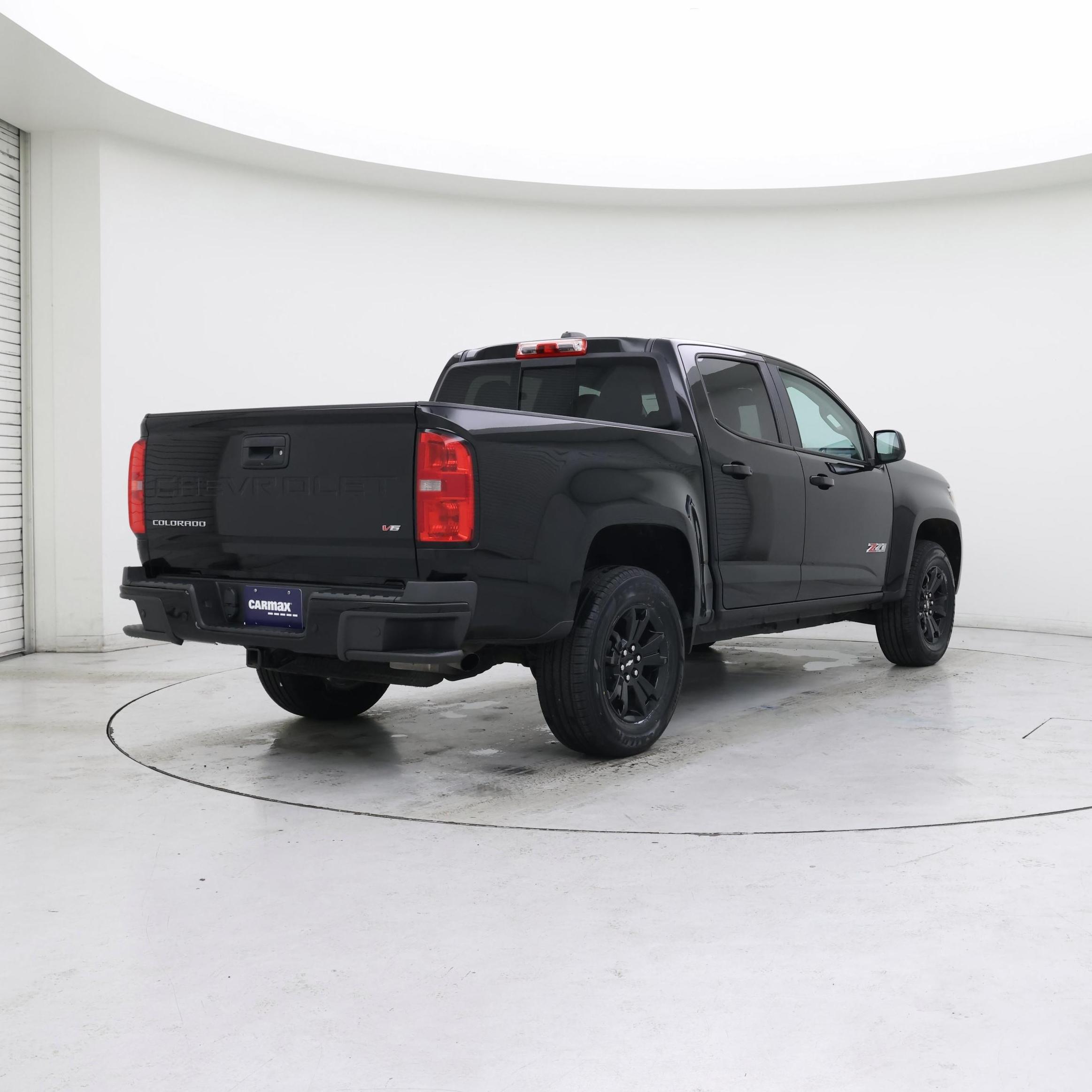 Thumbnail: 2021 Chevrolet Colorado - 8