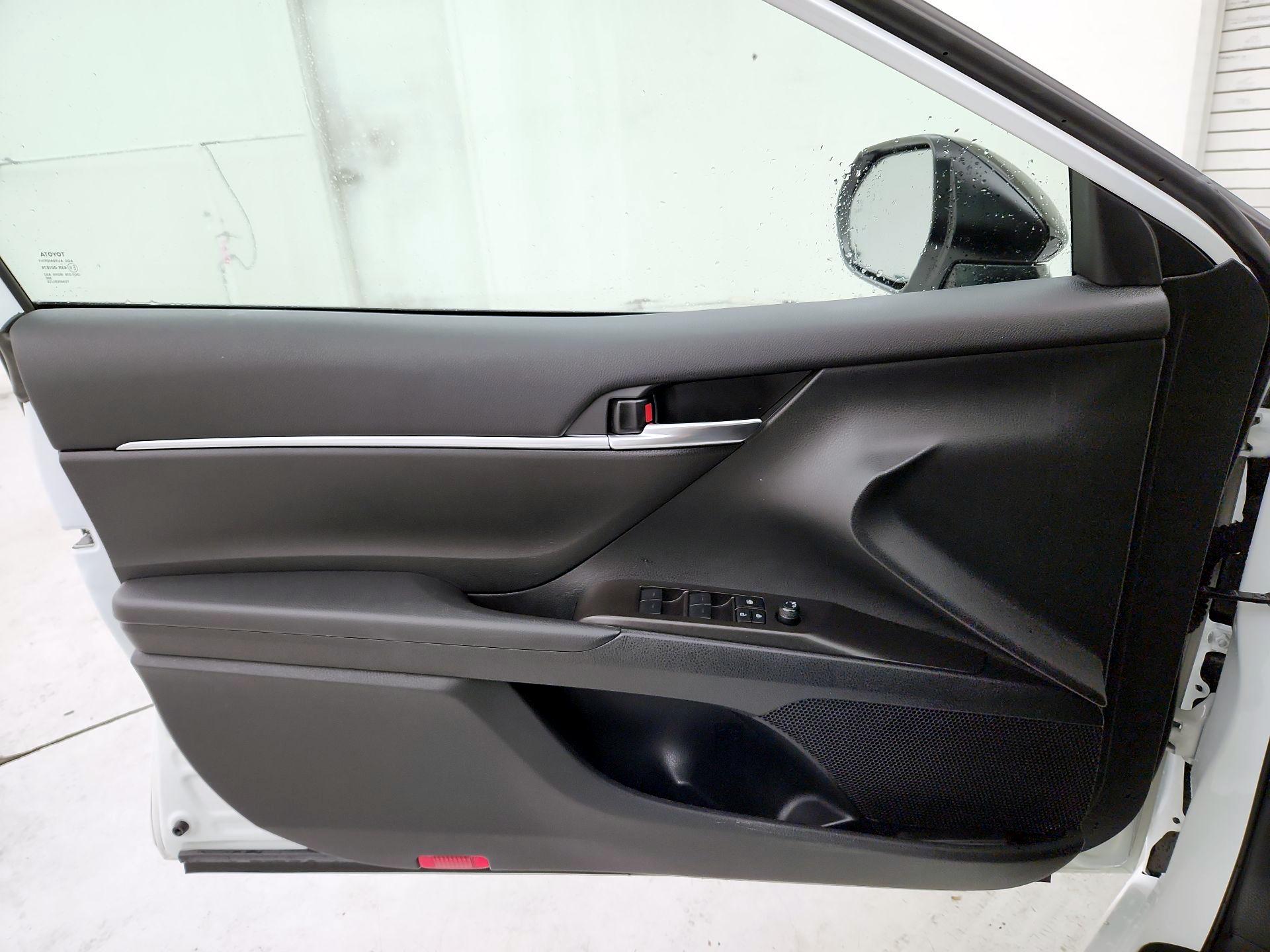 Thumbnail: 2024 Toyota Camry - 12