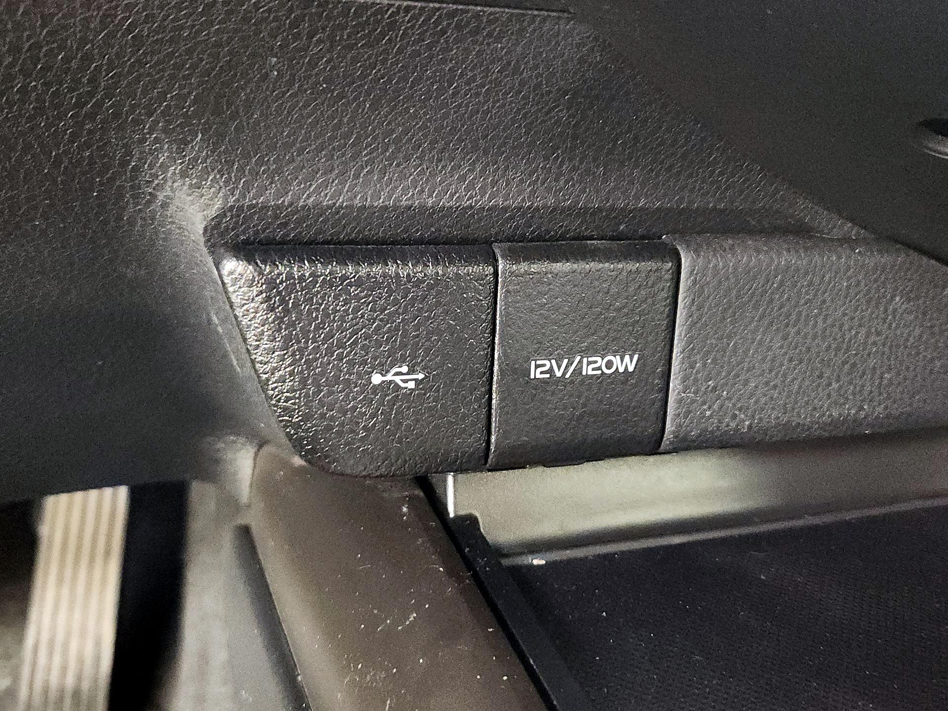 Thumbnail: 2024 Toyota Camry - 18