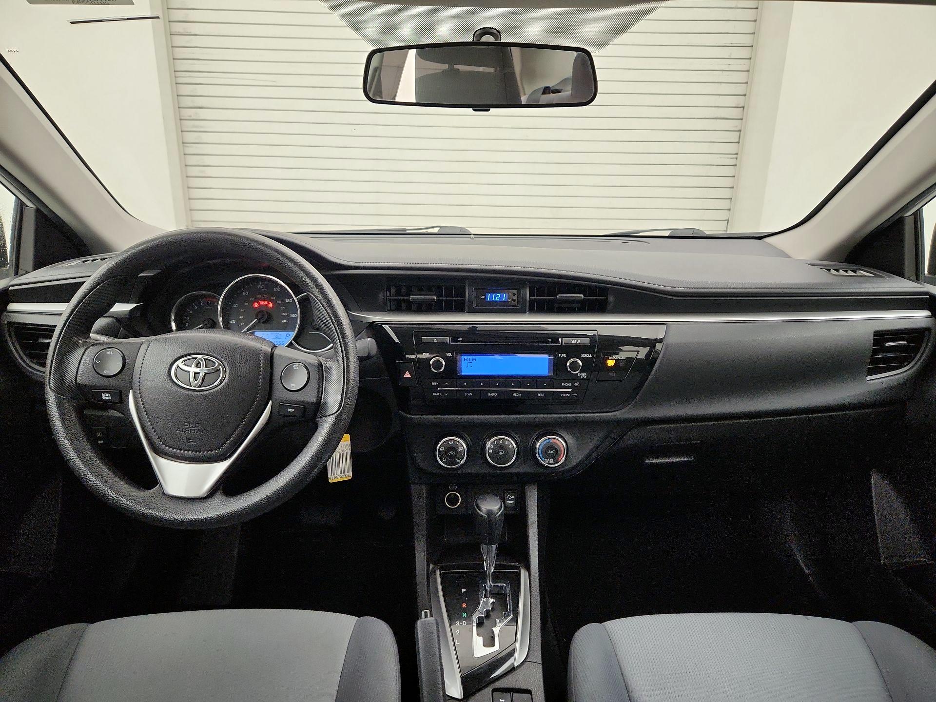 Thumbnail: 2014 Toyota Corolla - 9
