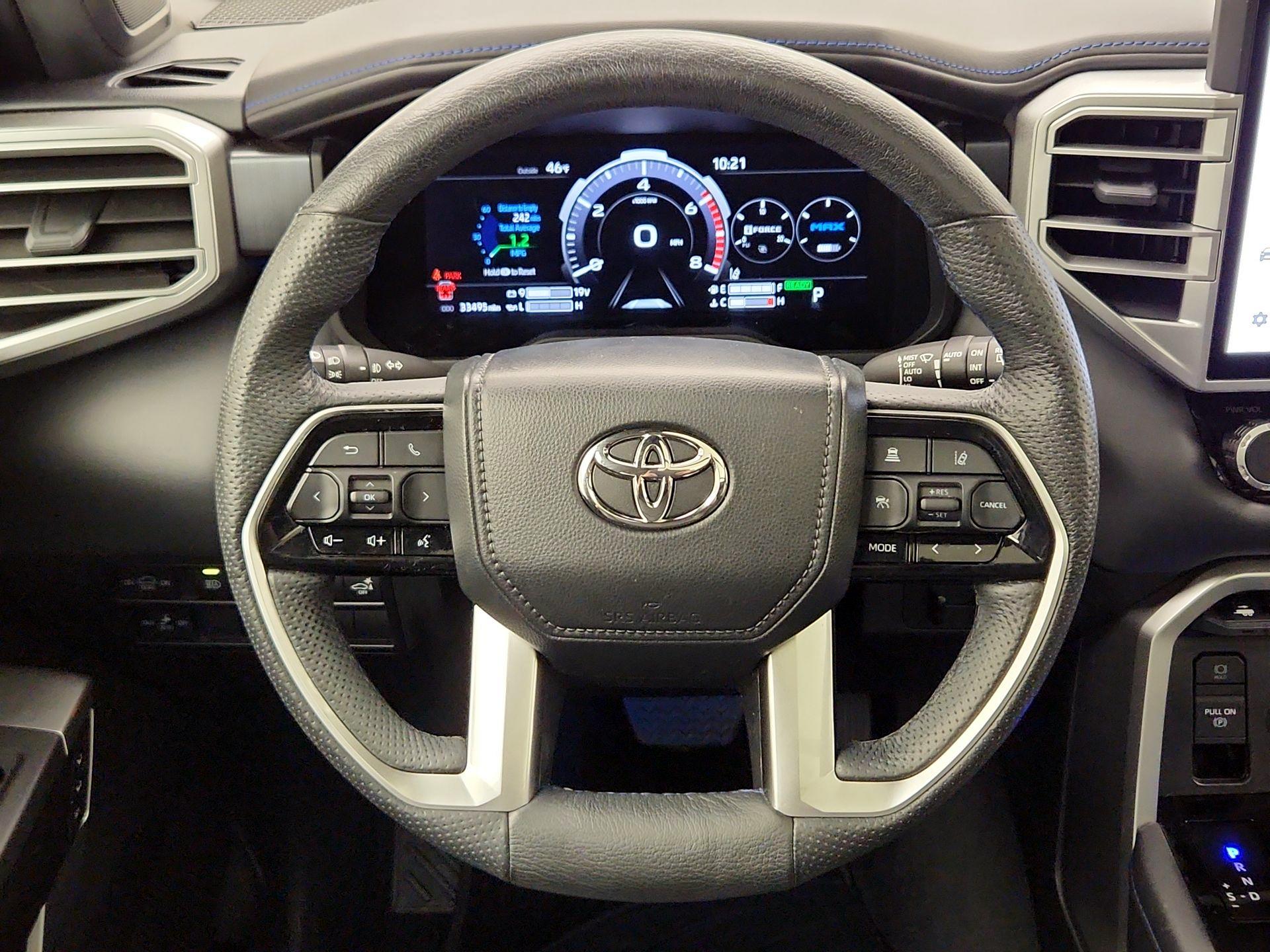 Thumbnail: 2023 Toyota Sequoia - 10